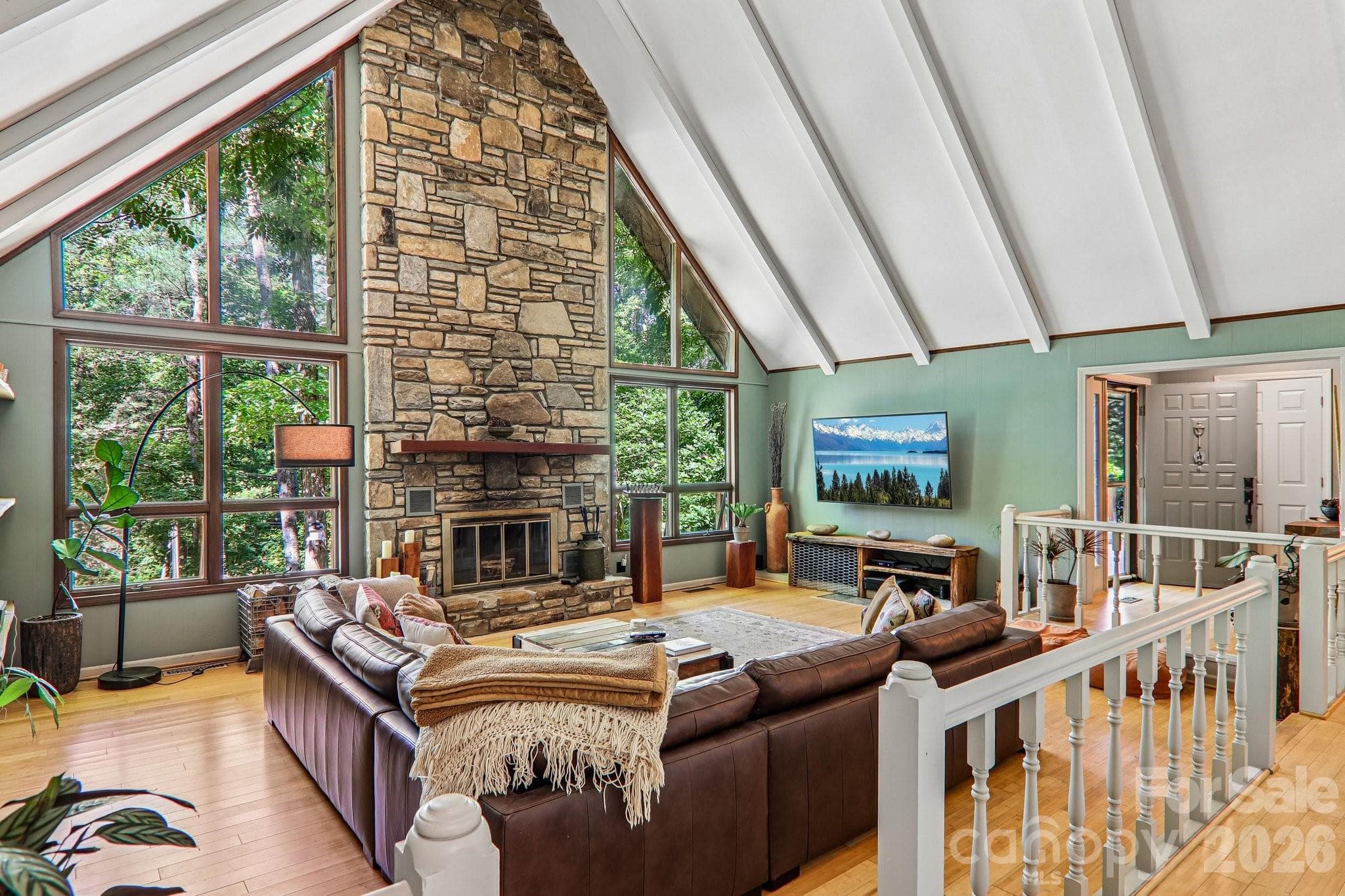 Can you envision lounging while it rains? - Hendersonville