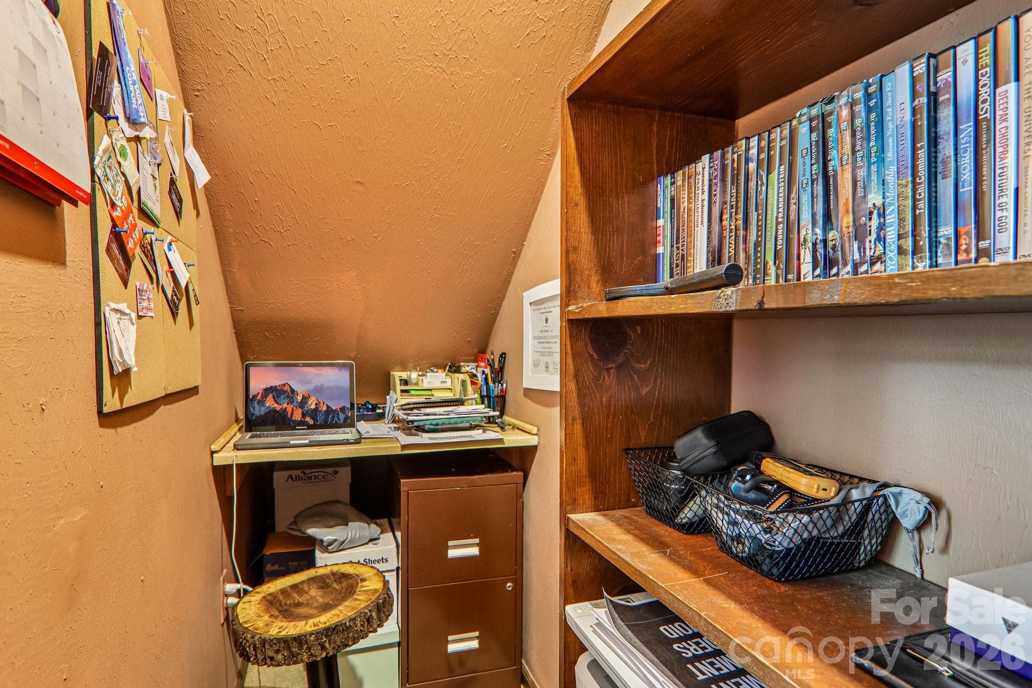 Private mini office under stairs - Hendersonville
