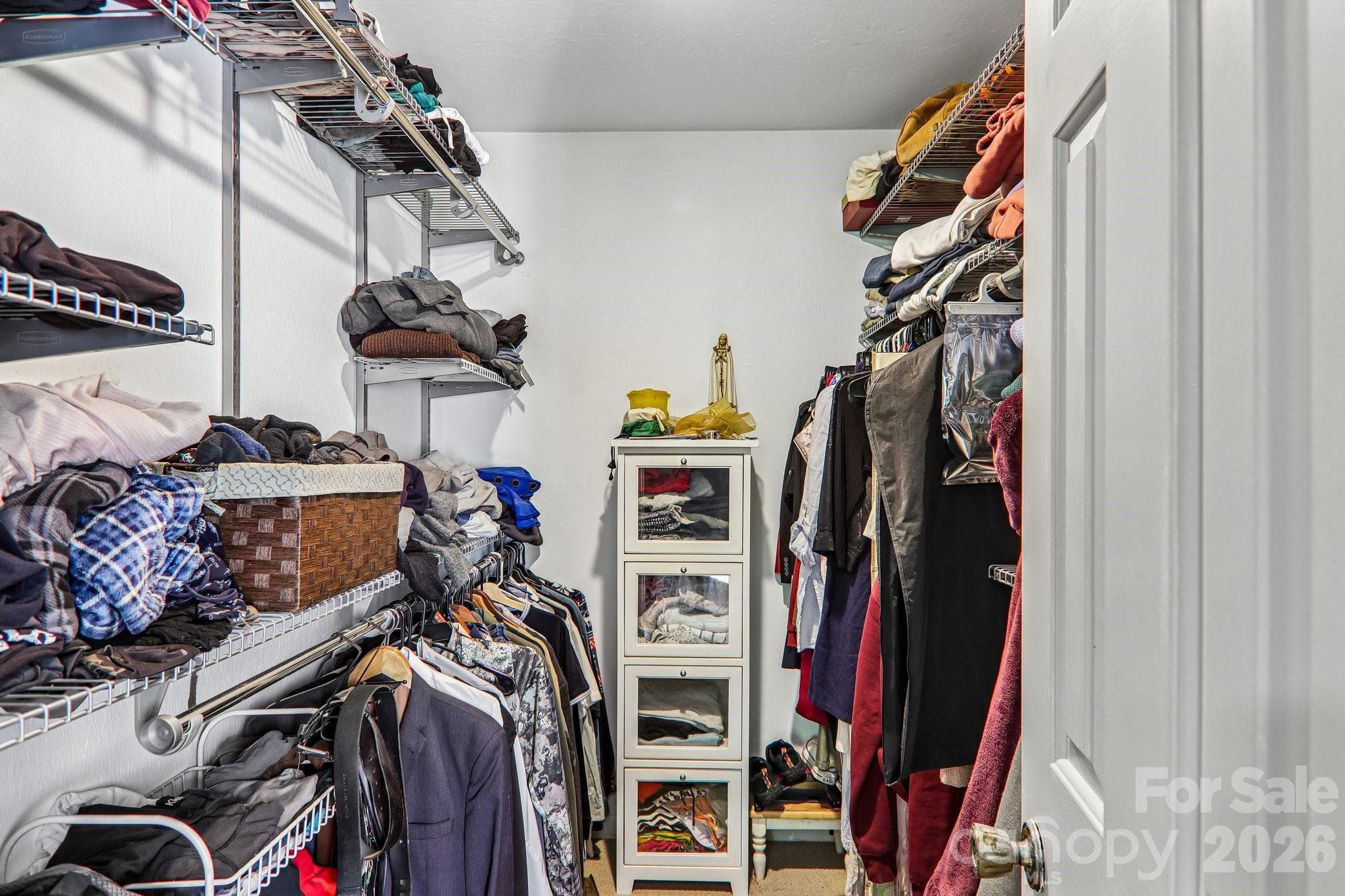 Walk in closet in primary bedroom - Hendersonville