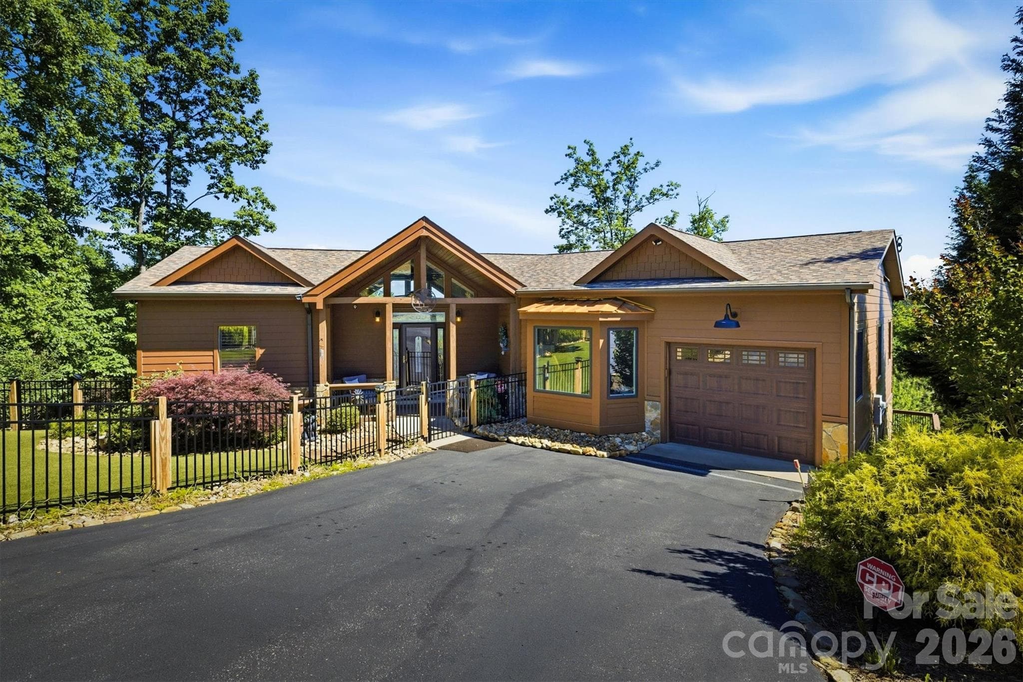 Single Family Residence at Nebo, photo 4 of 75