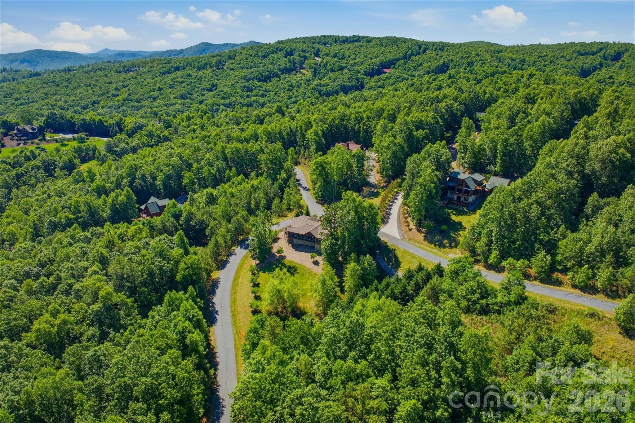 Single Family Residence at 315 Lakeview Trail, Nebo, photo 11 of 50