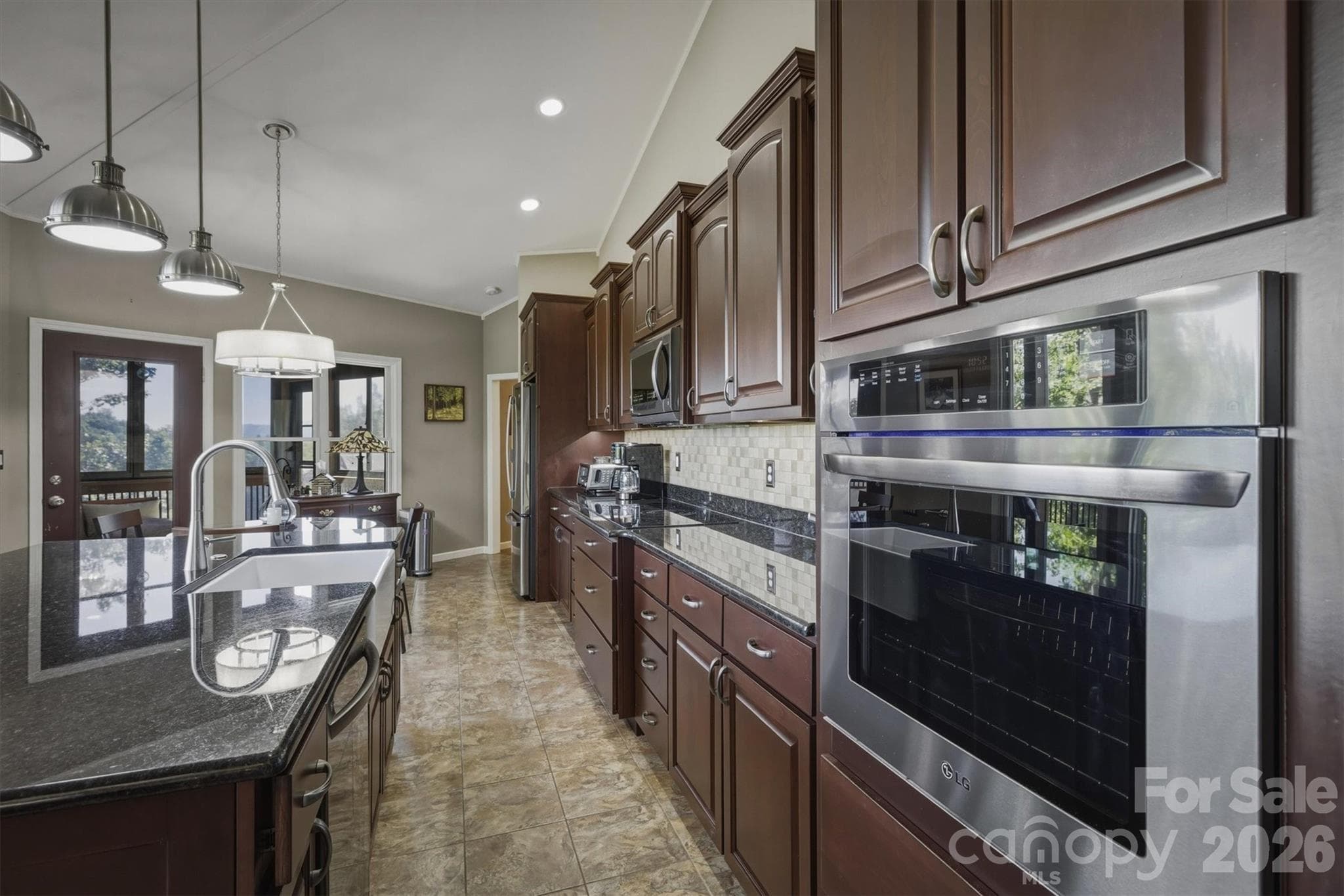 Single Family Residence at 315 Lakeview Trail, Nebo, photo 19 of 50