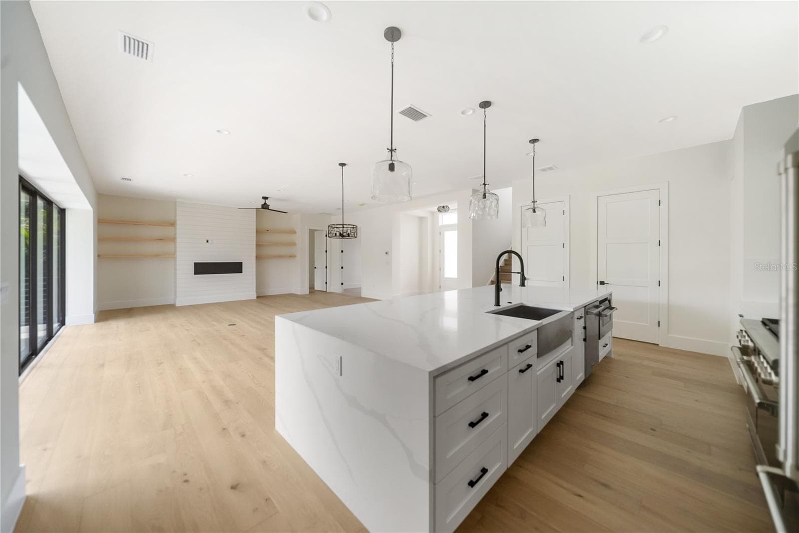 Single Family Residence at 626 BUTTONWOOD DR, LONGBOAT KEY, photo 29 of 91