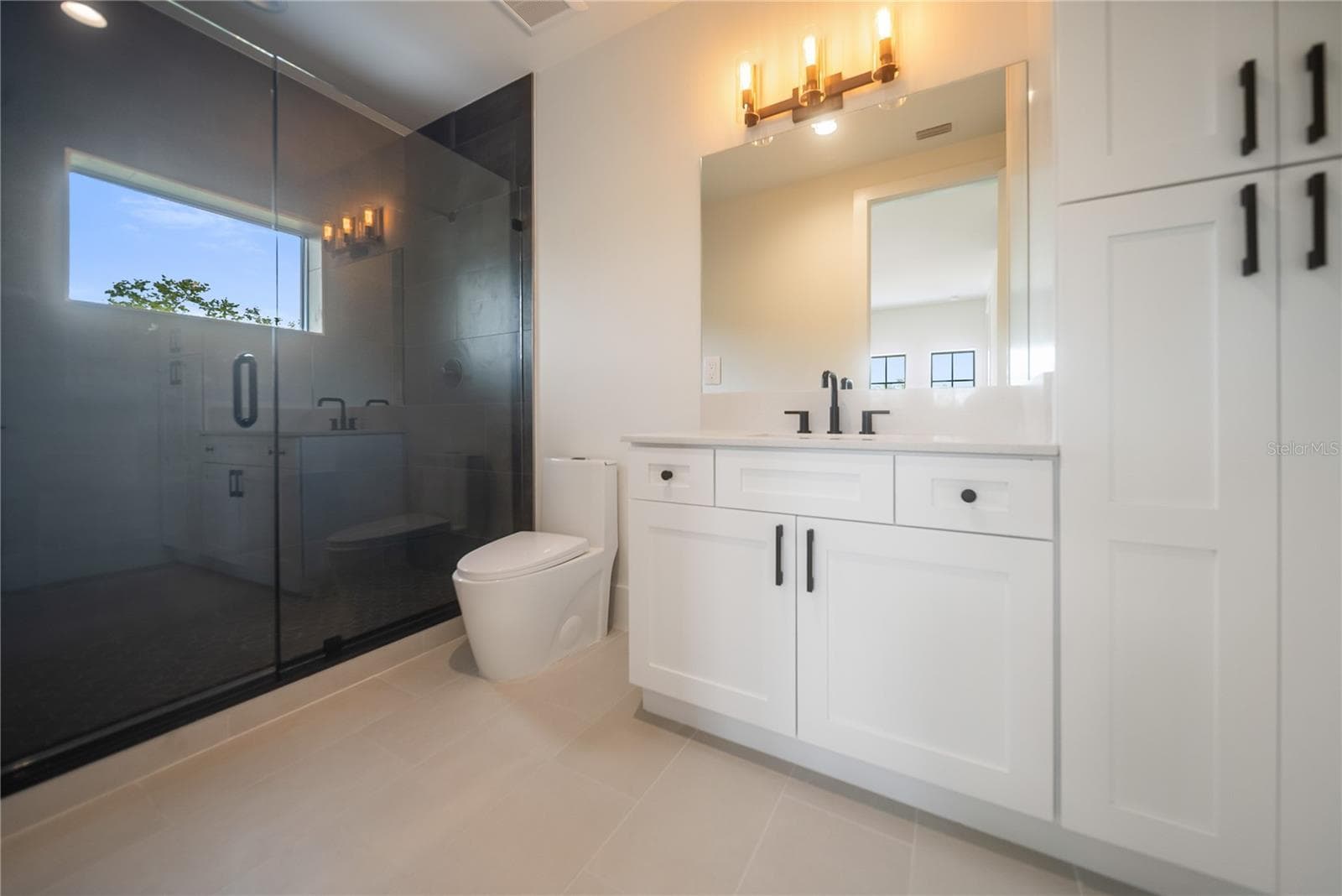 Single Family Residence at 626 BUTTONWOOD DR, LONGBOAT KEY, photo 46 of 91