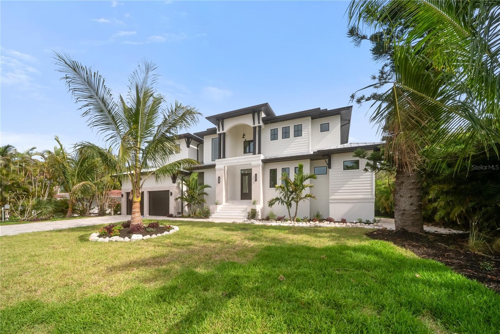Single Family Residence at 626 BUTTONWOOD DR, LONGBOAT KEY, photo 84 of 91