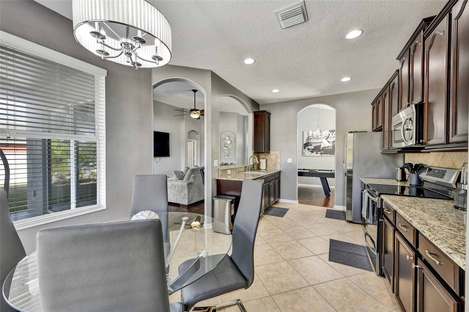 Single Family Residence at 7514 FOREST MERE DR, RIVERVIEW, photo 13 of 55