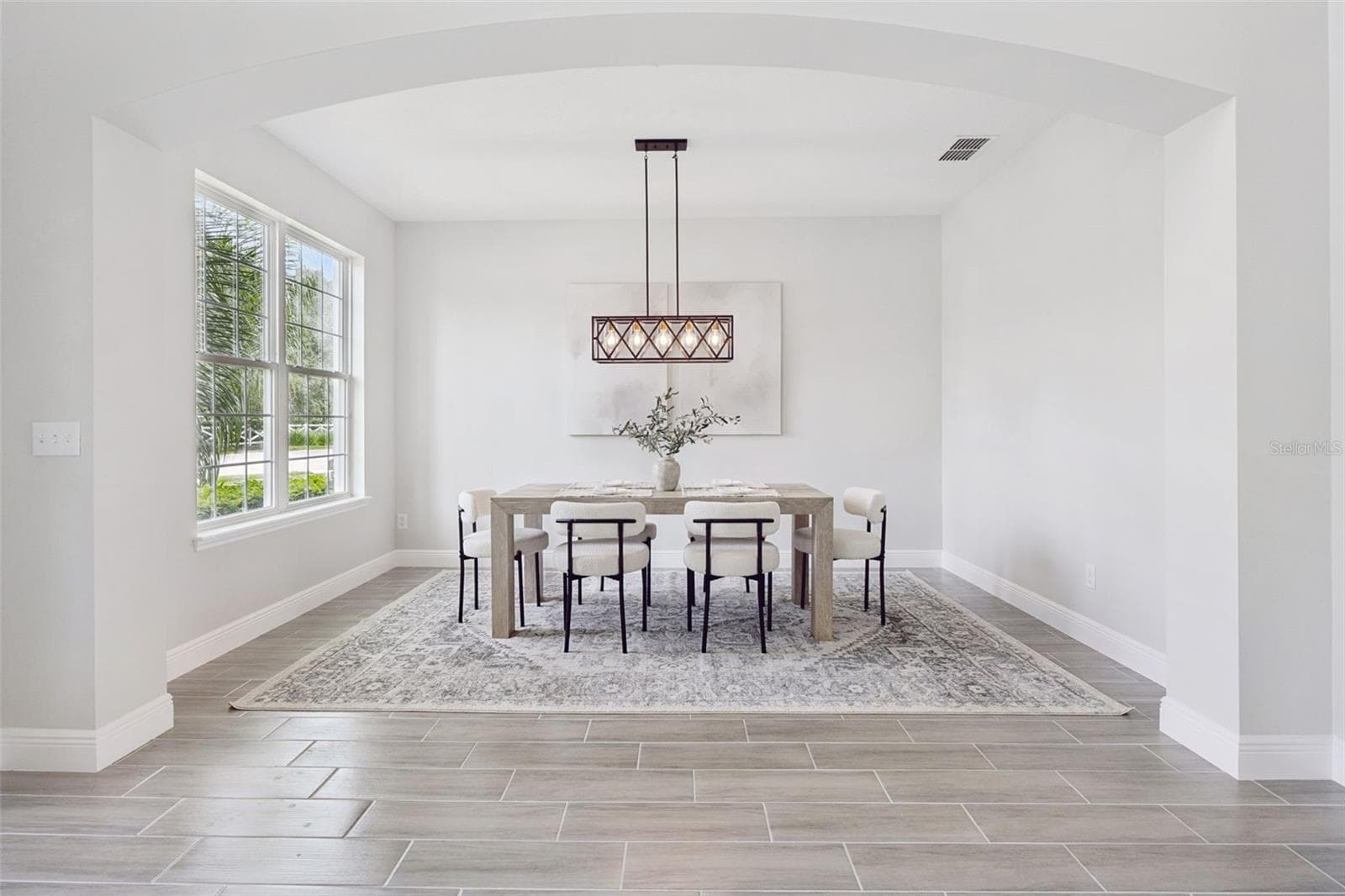 Single Family Residence at 1812 LAKE ROBERTS LANDING DR, WINTER GARDEN, photo 8 of 69