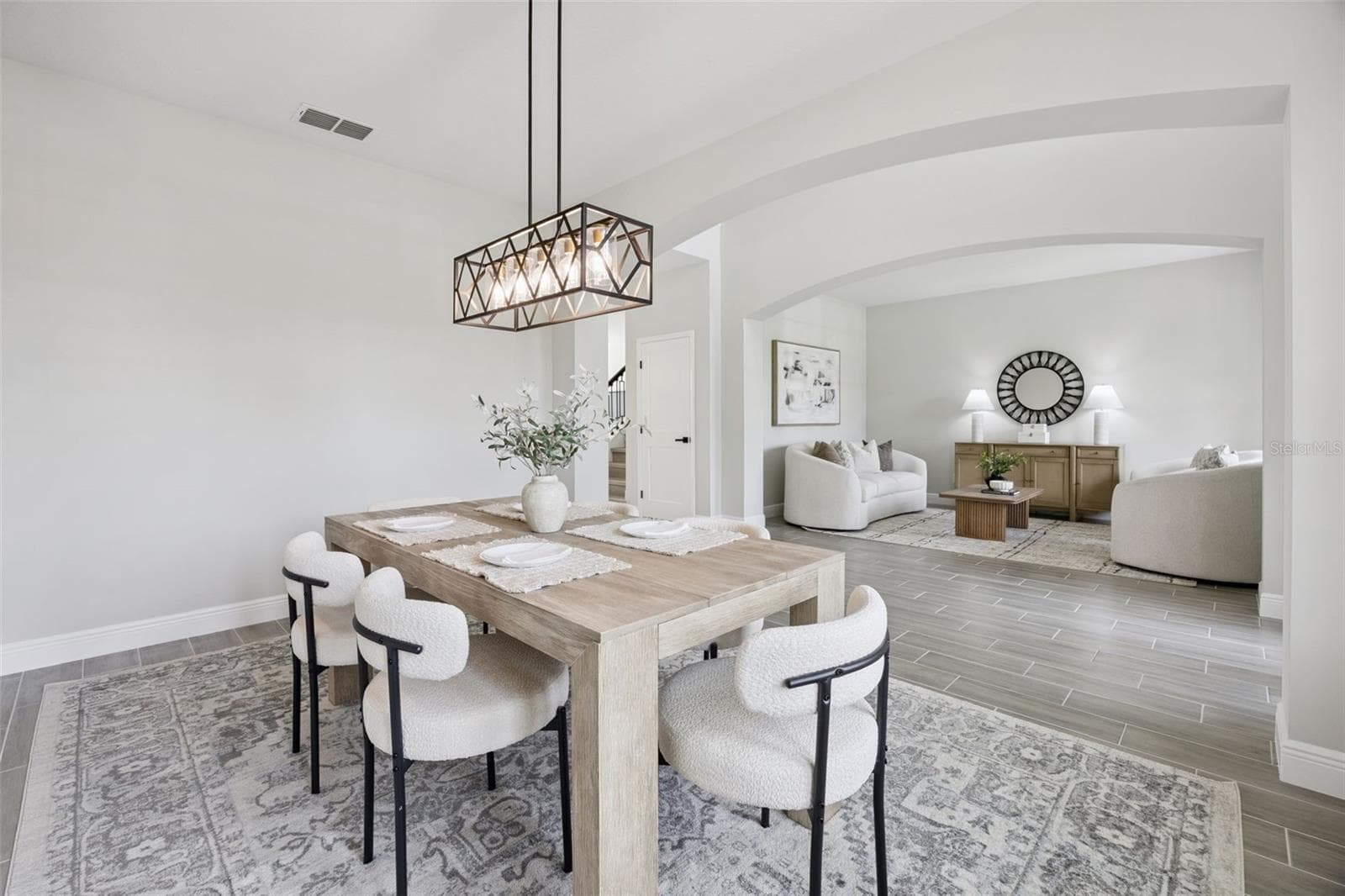 Single Family Residence at 1812 LAKE ROBERTS LANDING DR, WINTER GARDEN, photo 10 of 69