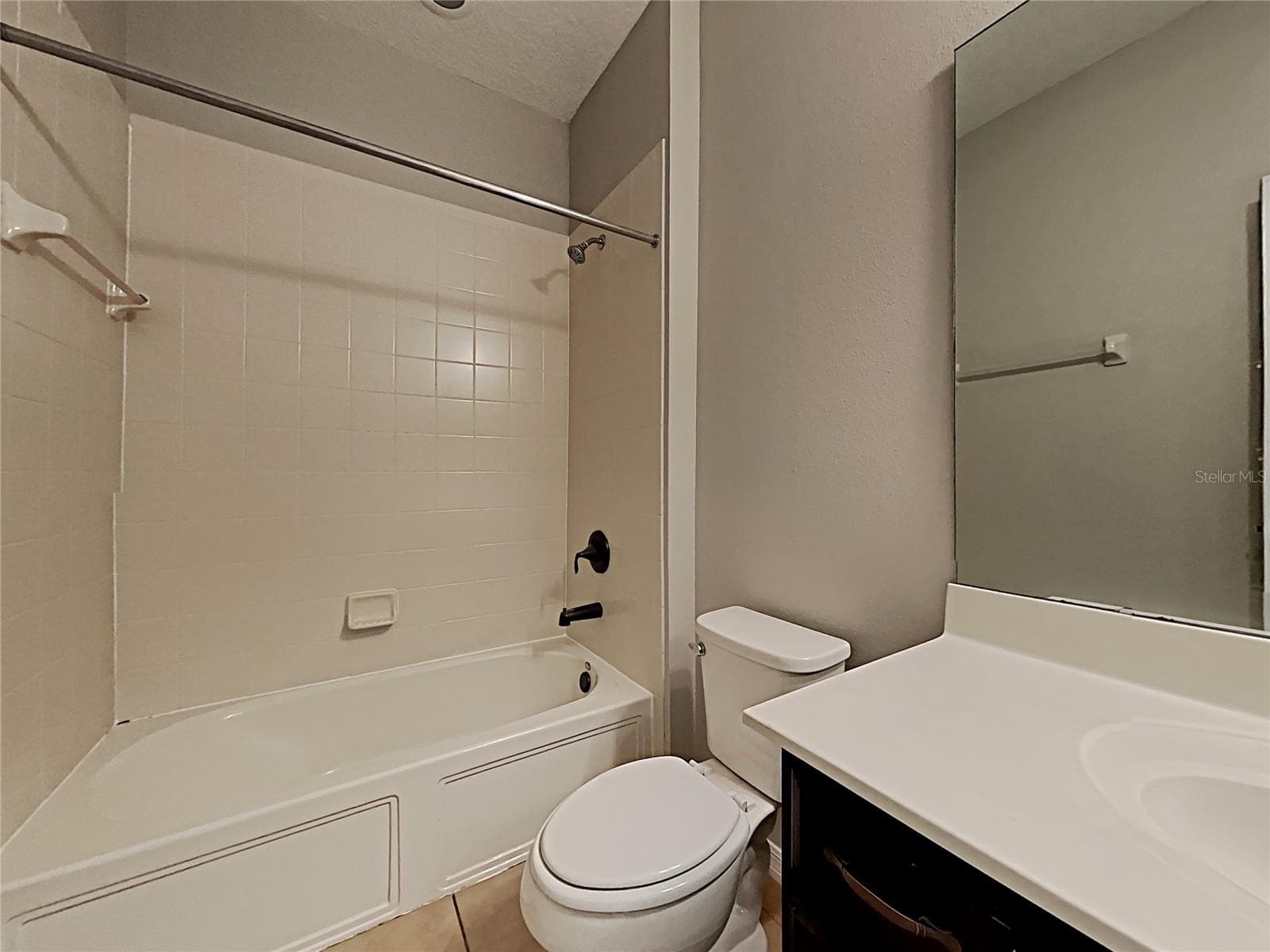 Single Family Residence at 1328 ARONIMINIK DR, MOUNT DORA, photo 10 of 22