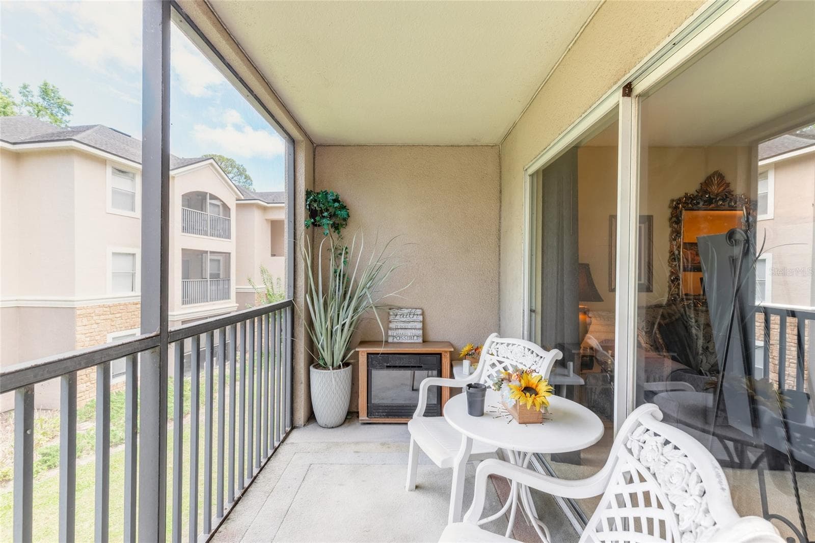 Condominium at 940 VILLAGE TRL #2-208, PORT ORANGE, photo 6 of 36
