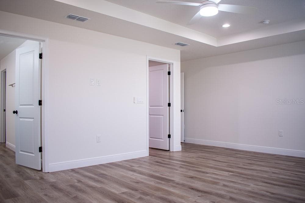 Single Family Residence at 5104 KIRKWOOD AVE, SPRING HILL, photo 11 of 26
