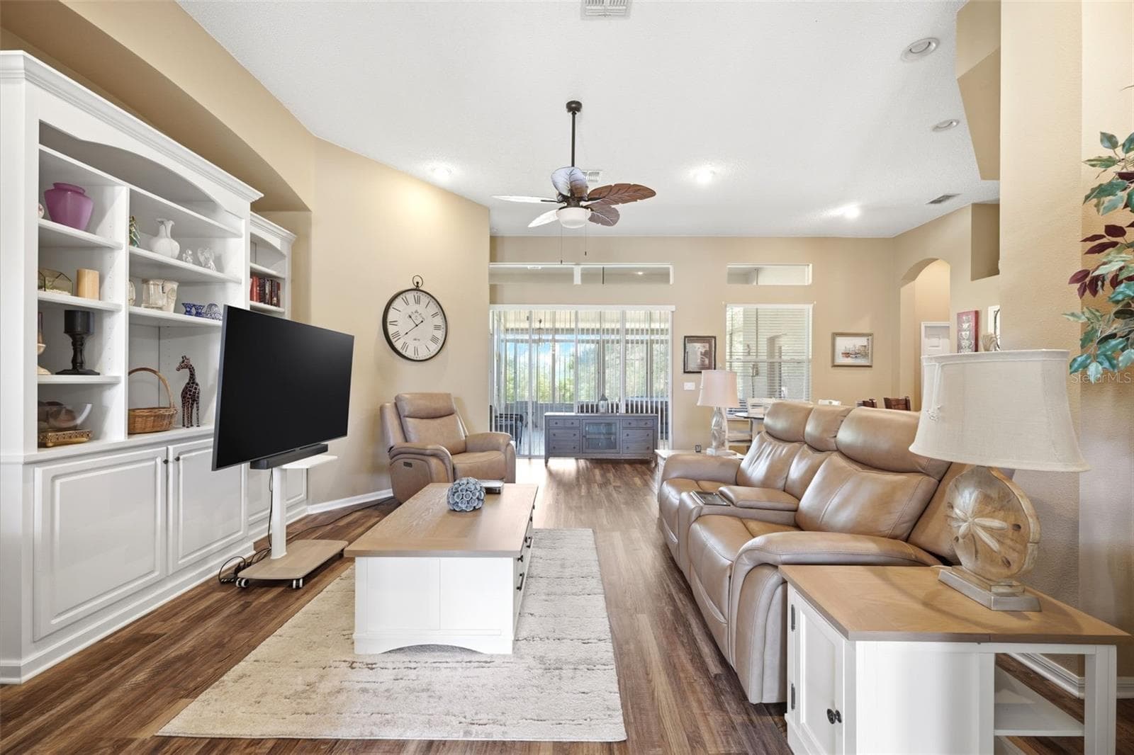 Family Room - 11407 LEEDS DR, SPRING HILL