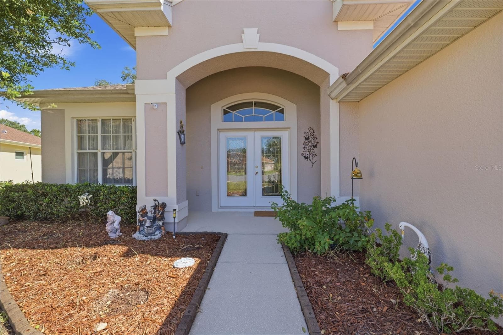 Front Entrance - 11407 LEEDS DR, SPRING HILL