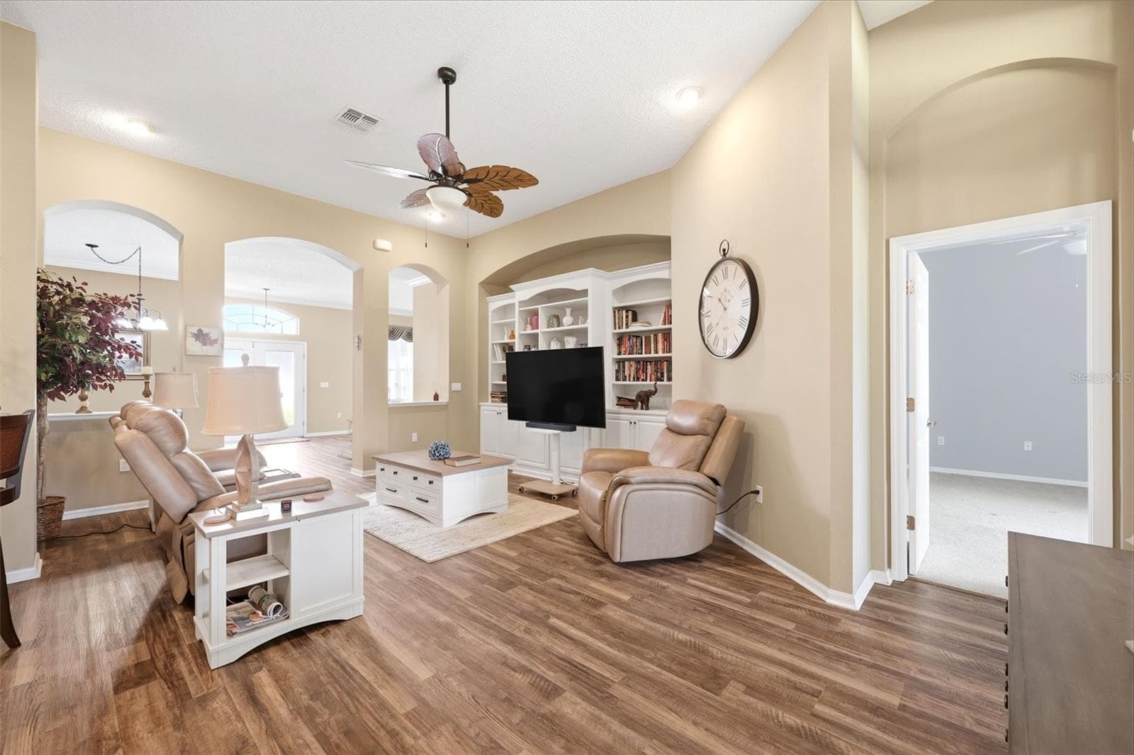 Family Room - 11407 LEEDS DR, SPRING HILL