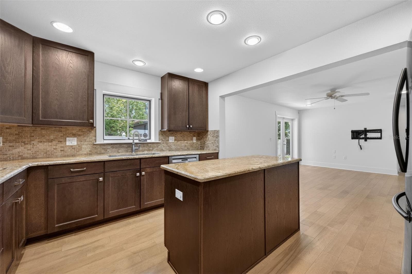 Townhouse at 1265 ARLINGTON PL, WINTER PARK, photo 15 of 38