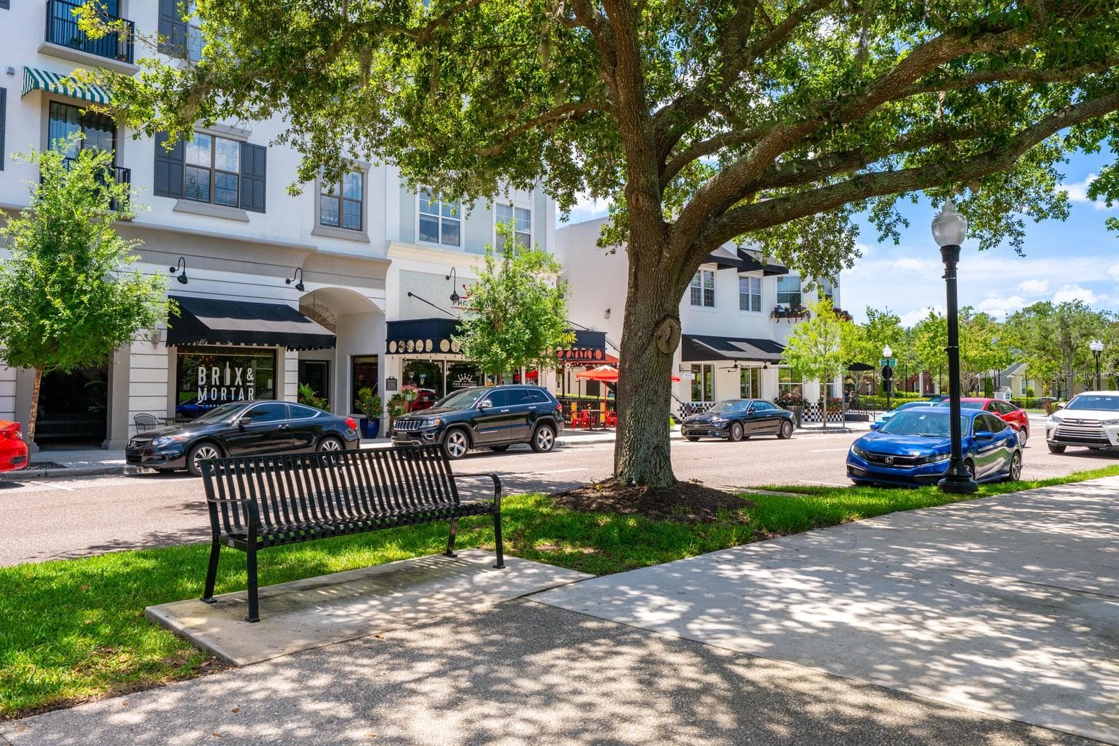 Avalon Park is known for its lively TOWN CENTER, seasonal festivals, farmers markets, holiday celebrations, food truck events, and STRONG SENSE OF COMMUNITY that make it one of East Orlando's most desirable places to live. - 2564 ABEY BLANCO DR, ORLANDO