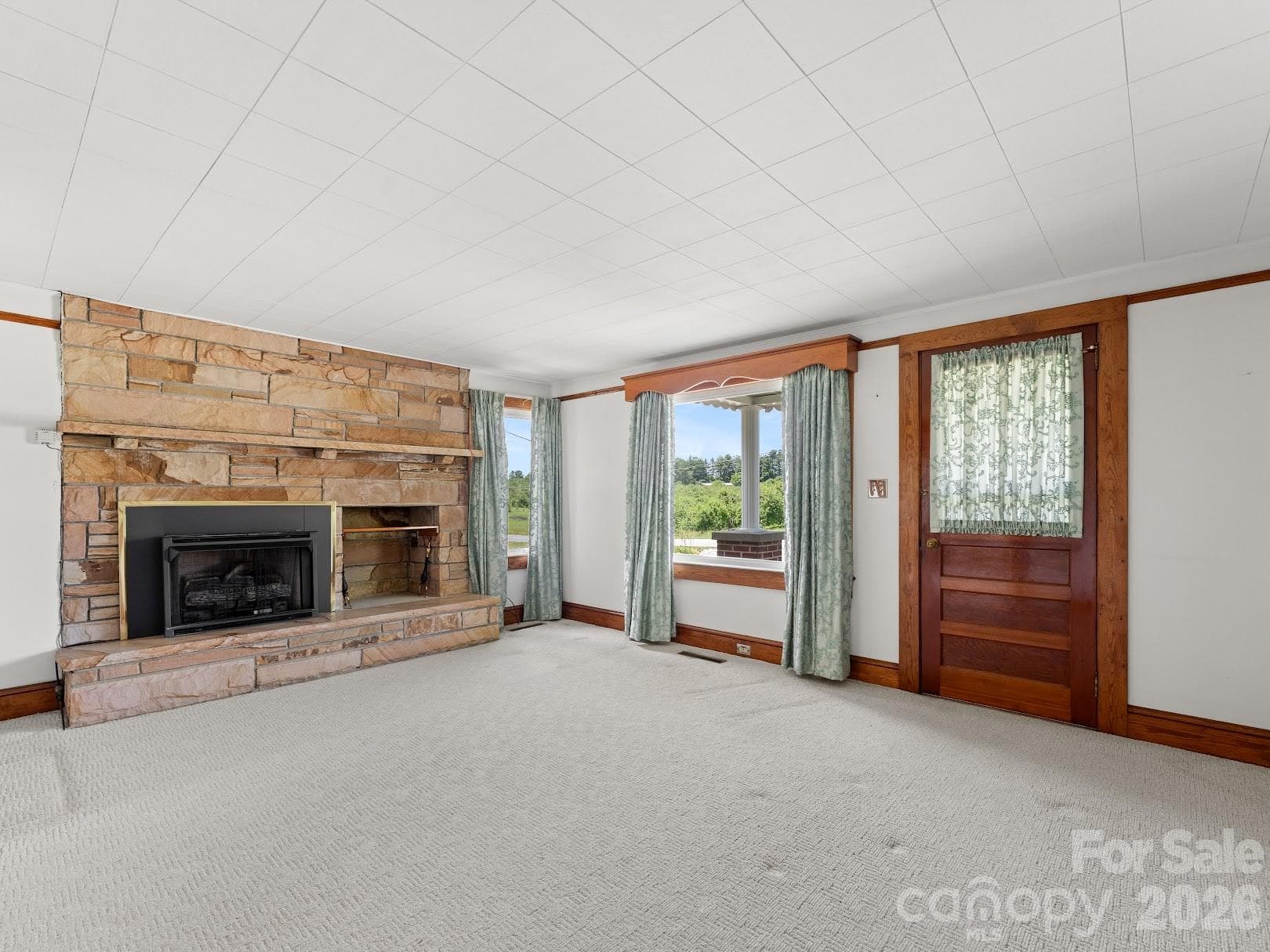 Living area - Hendersonville