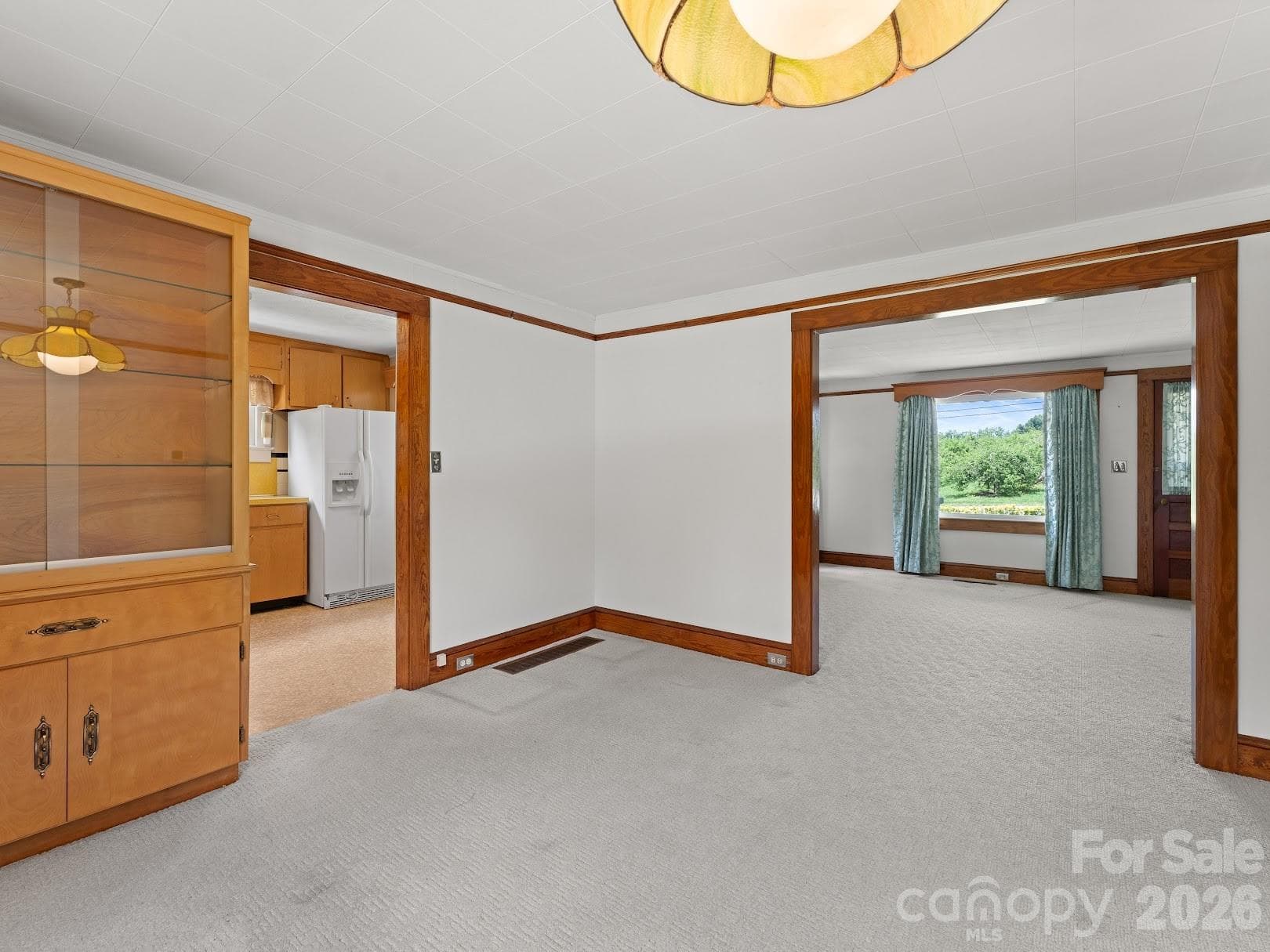Dining area with custom build in - Hendersonville