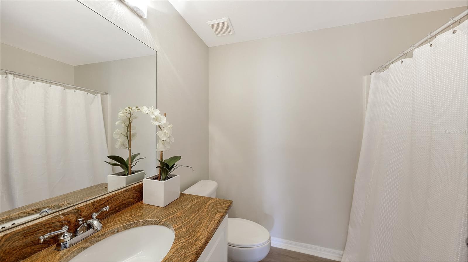 2nd bathroom. Quartz countertop - 5551 BENTGRASS DR #11-117, SARASOTA