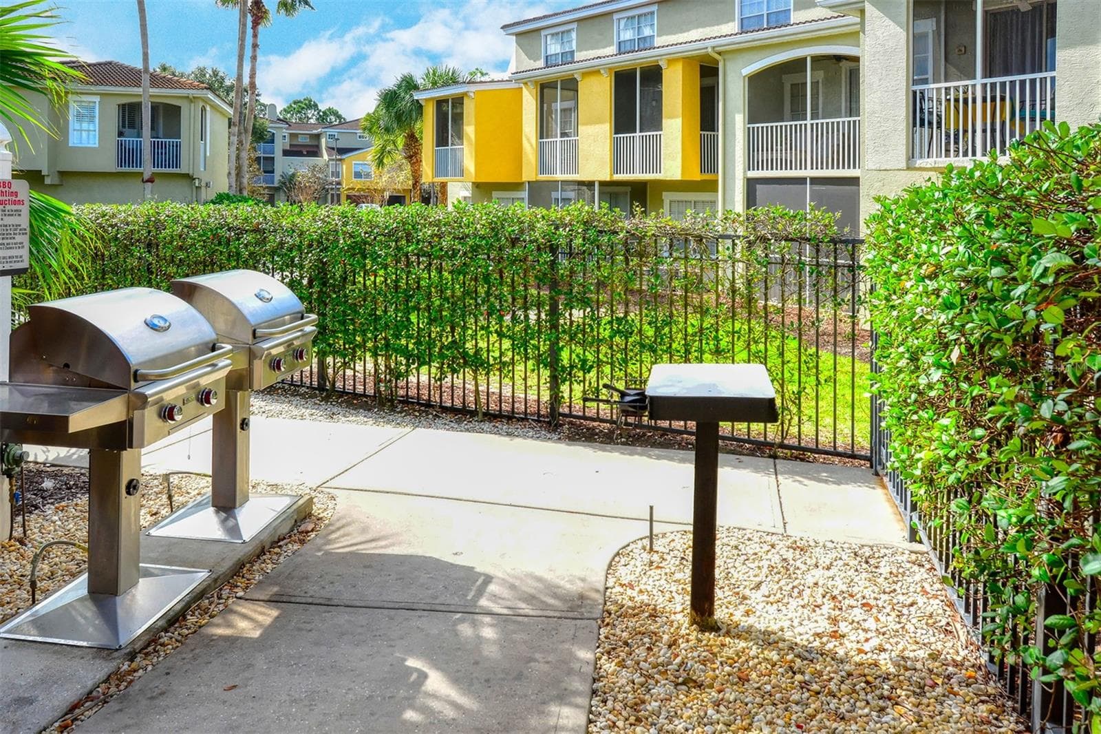 Grilling area - 5551 BENTGRASS DR #11-117, SARASOTA