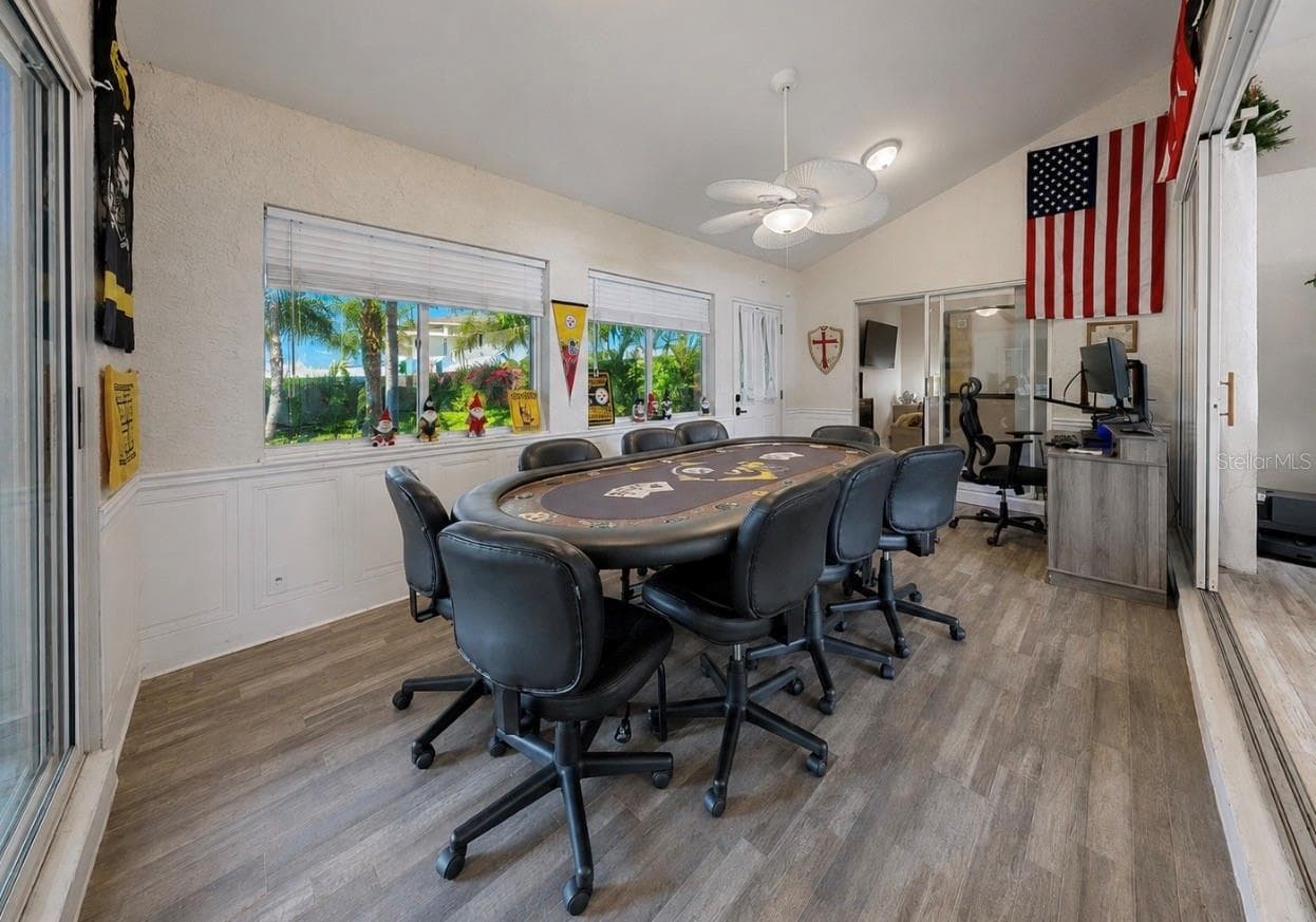 Single Family Residence at 2027 NEW BEDFORD DR, SUN CITY CENTER, photo 18 of 51