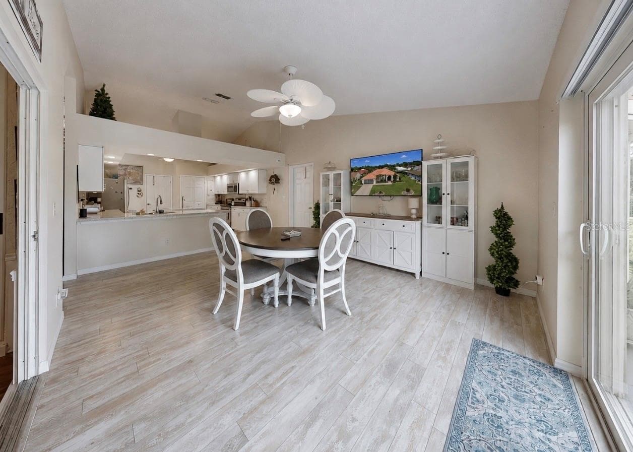 Single Family Residence at 2027 NEW BEDFORD DR, SUN CITY CENTER, photo 20 of 51