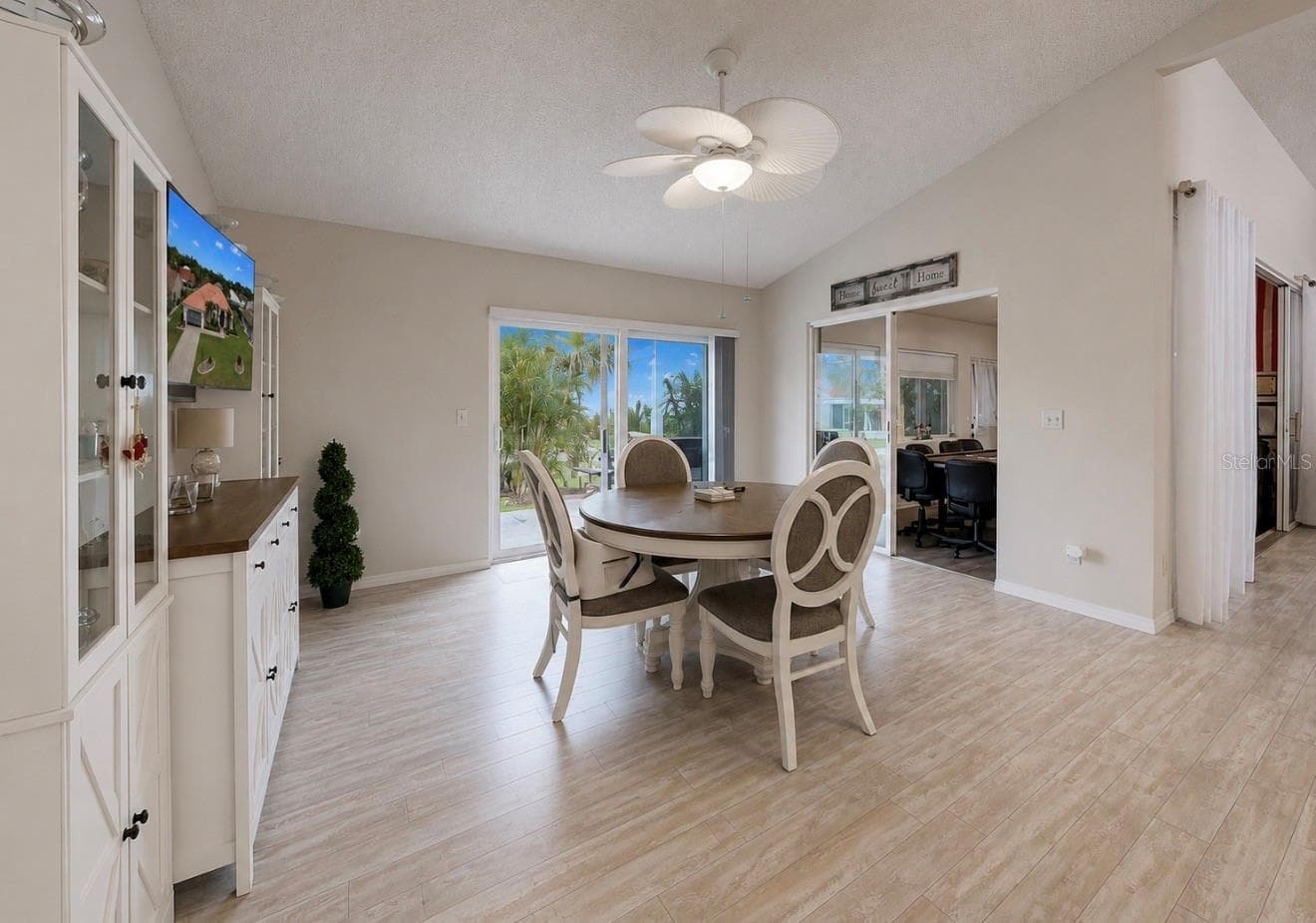 Single Family Residence at 2027 NEW BEDFORD DR, SUN CITY CENTER, photo 22 of 51