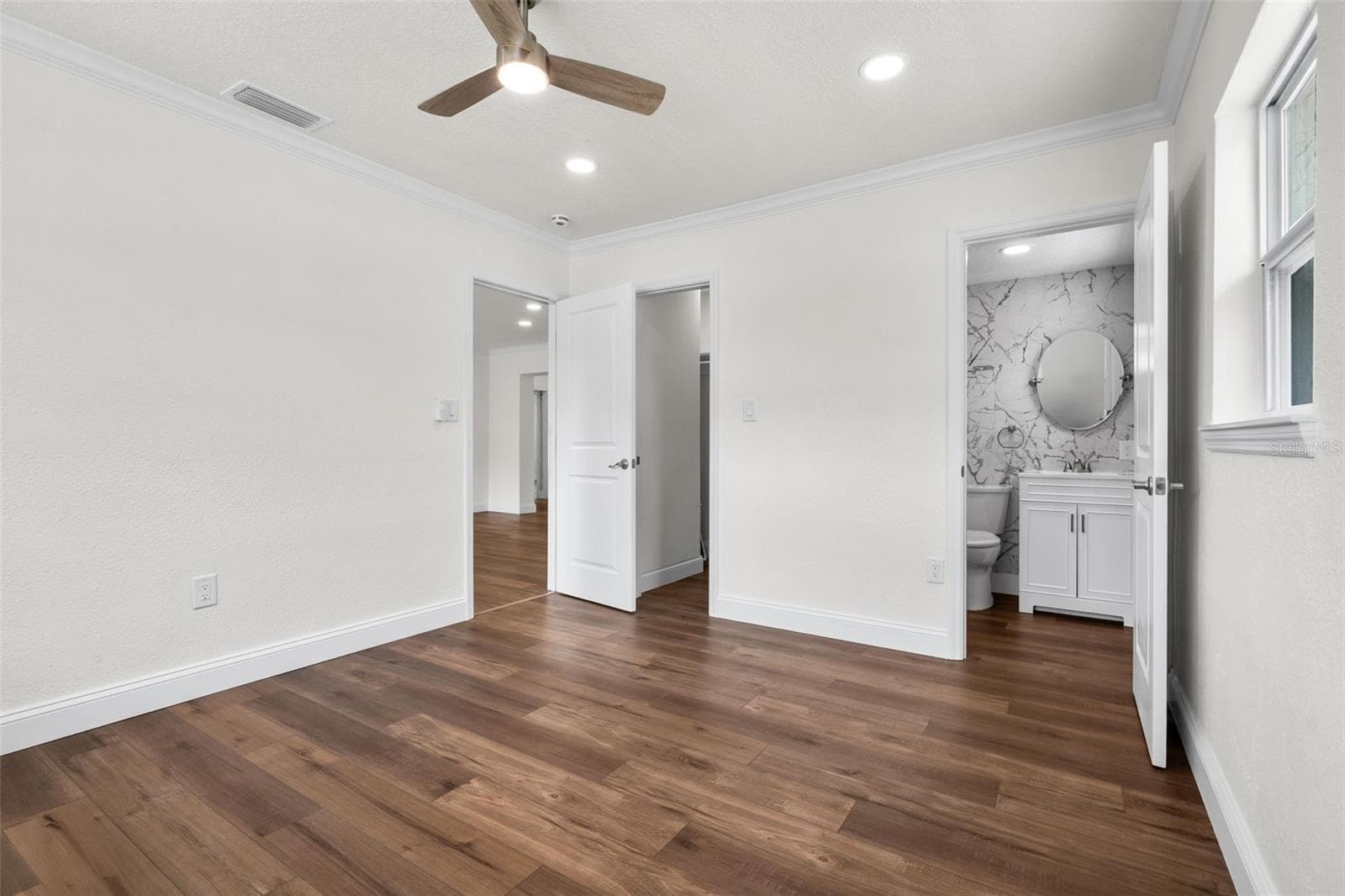 Single Family Residence at 723 W BAYSHORE DR, TARPON SPRINGS, photo 27 of 60