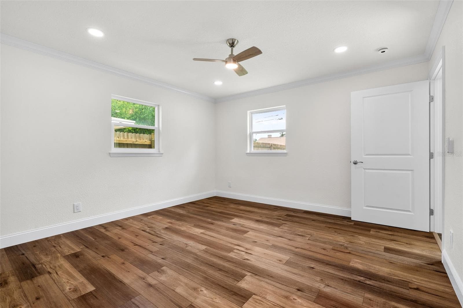 Single Family Residence at 723 W BAYSHORE DR, TARPON SPRINGS, photo 34 of 60
