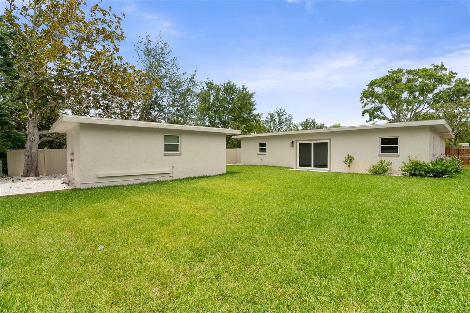 Single Family Residence at 723 W BAYSHORE DR, TARPON SPRINGS, photo 41 of 60