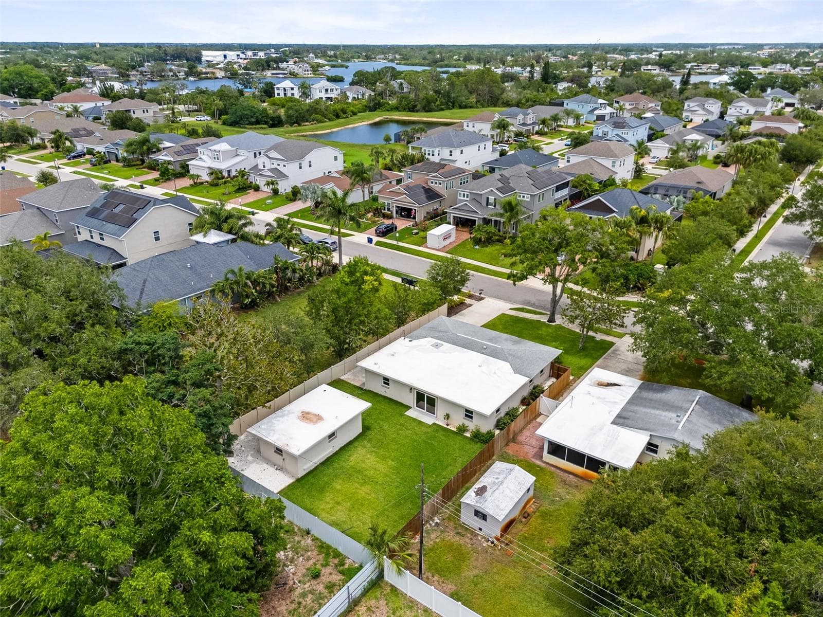 Single Family Residence at 723 W BAYSHORE DR, TARPON SPRINGS, photo 52 of 60