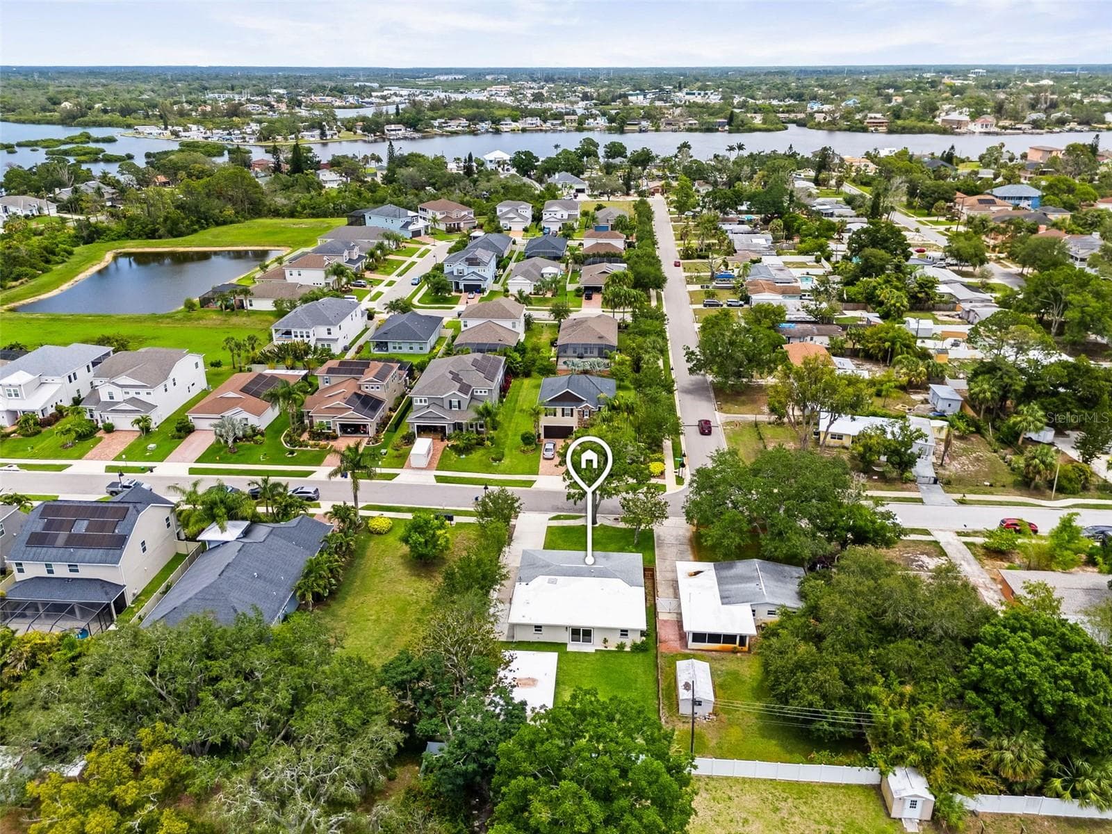 Single Family Residence at 723 W BAYSHORE DR, TARPON SPRINGS, photo 54 of 60