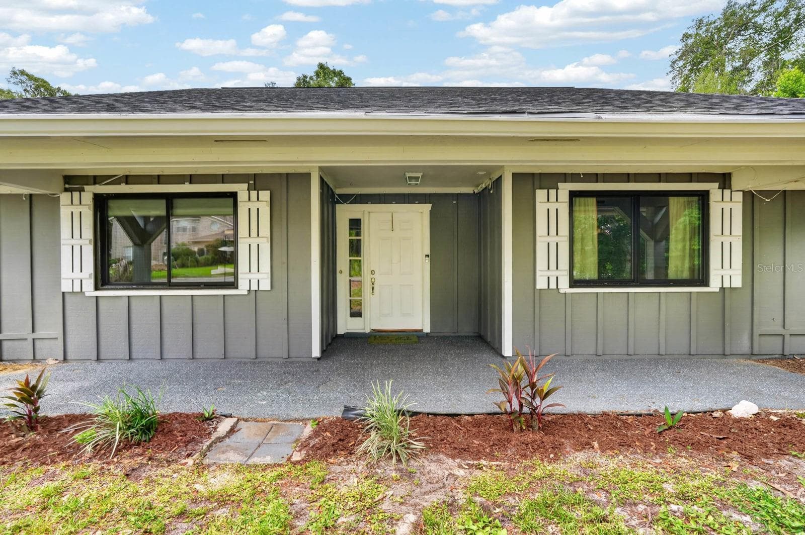 Single Family Residence at 11 RIO PINAR TRL, ORMOND BEACH, photo 3 of 34
