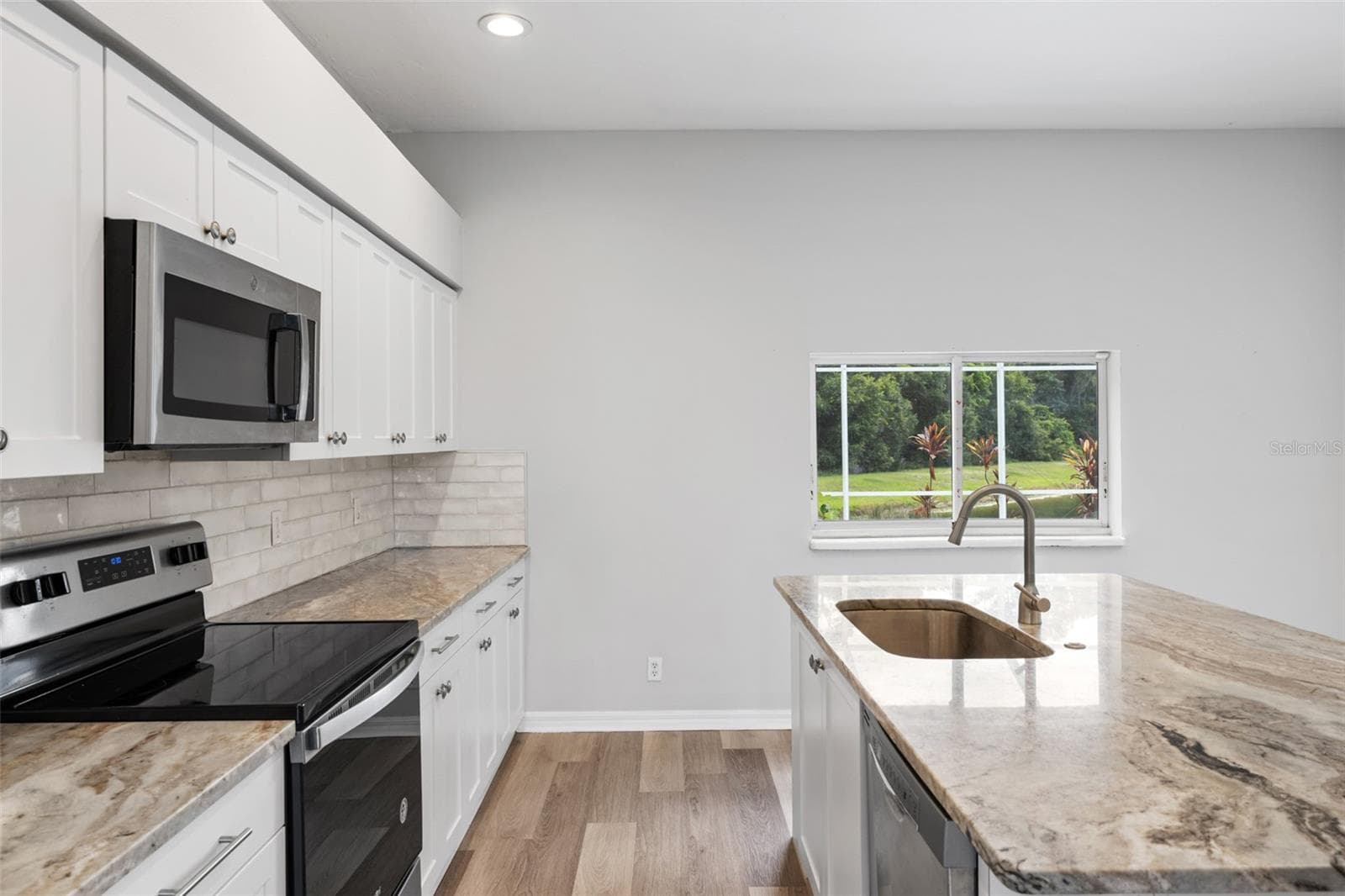 Single Family Residence at 4705 78TH CT E, BRADENTON, photo 12 of 62