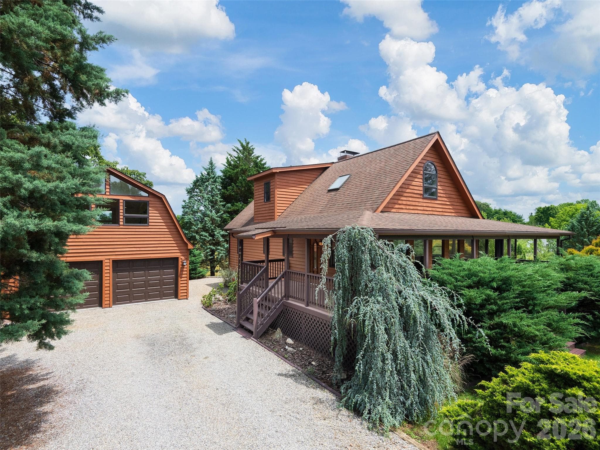 Single Family Residence at Weaverville, photo 2 of 37