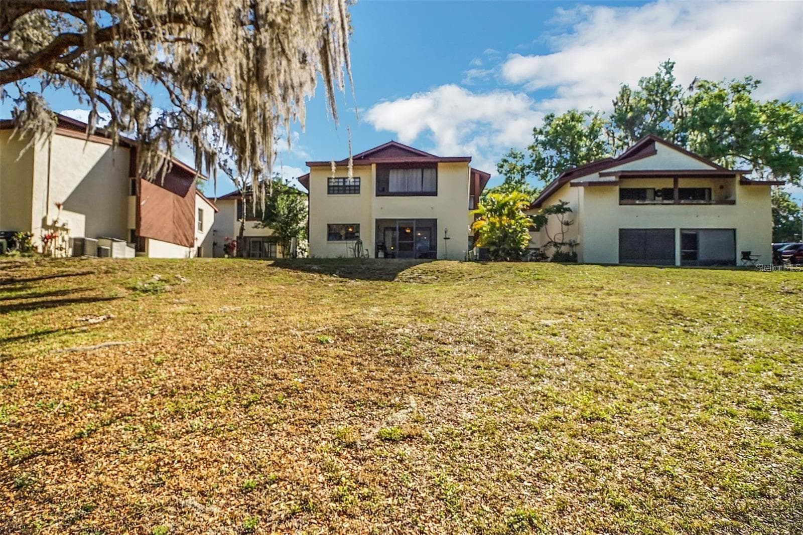 Back of Building - 956 5TH ST #9A, CLERMONT