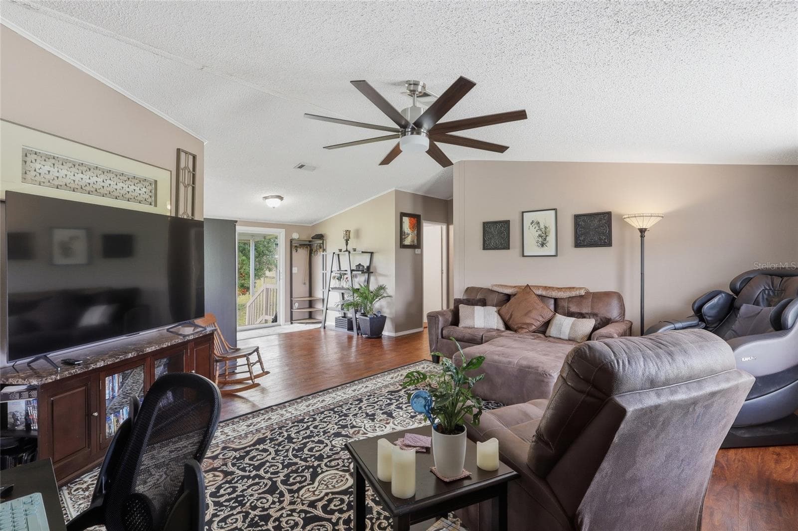 Manufactured Home at 28651 TUPPER RD, WESLEY CHAPEL, photo 15 of 33