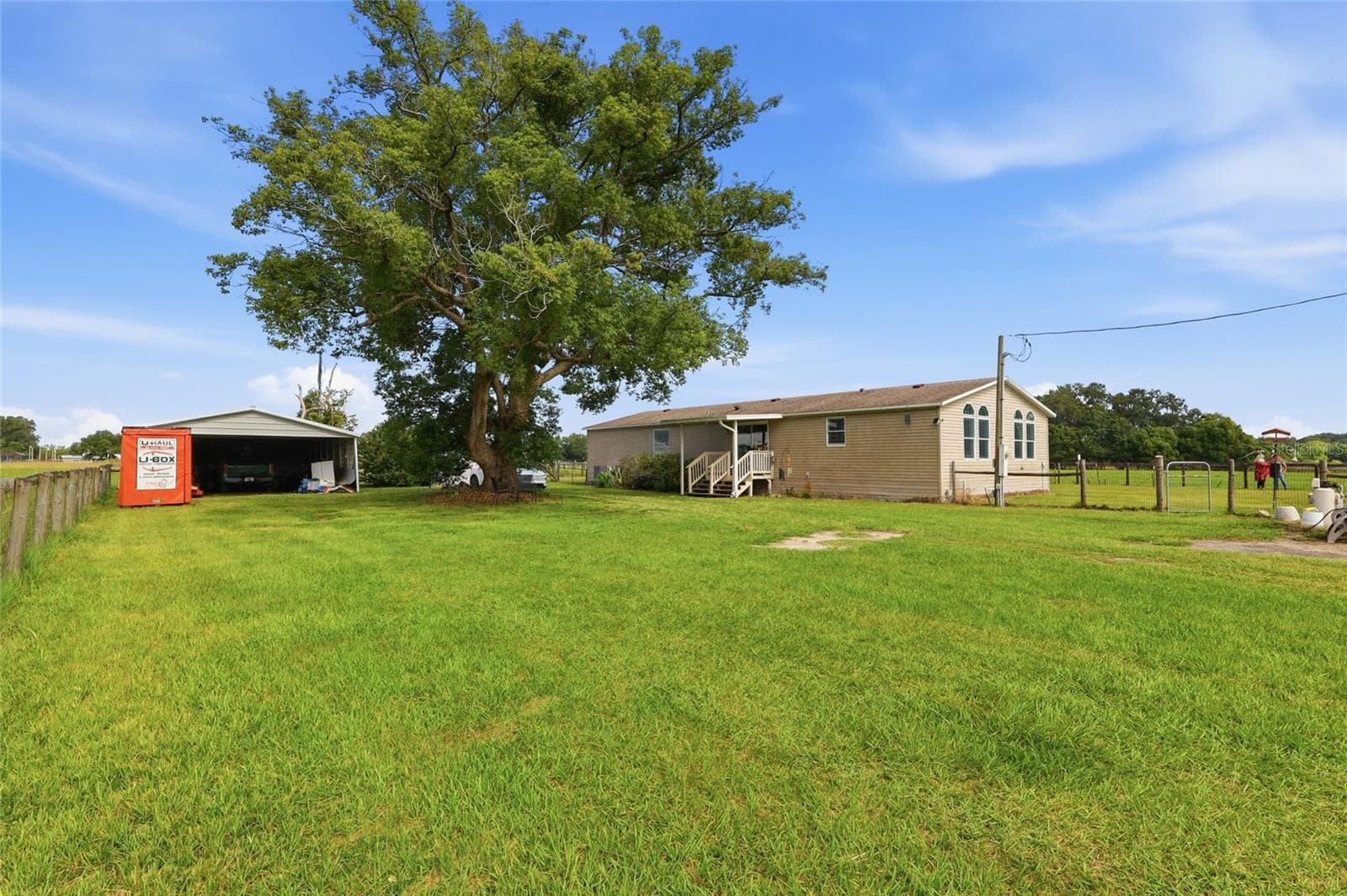 Manufactured Home at 28651 TUPPER RD, WESLEY CHAPEL, photo 29 of 33