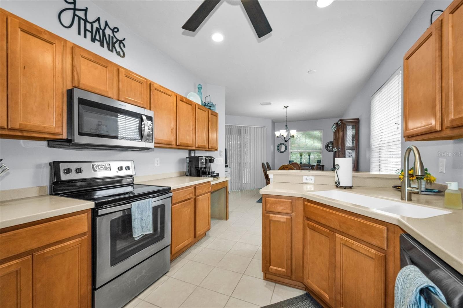 Condominium at 889 LANTERN WAY, CLEARWATER, photo 2 of 25