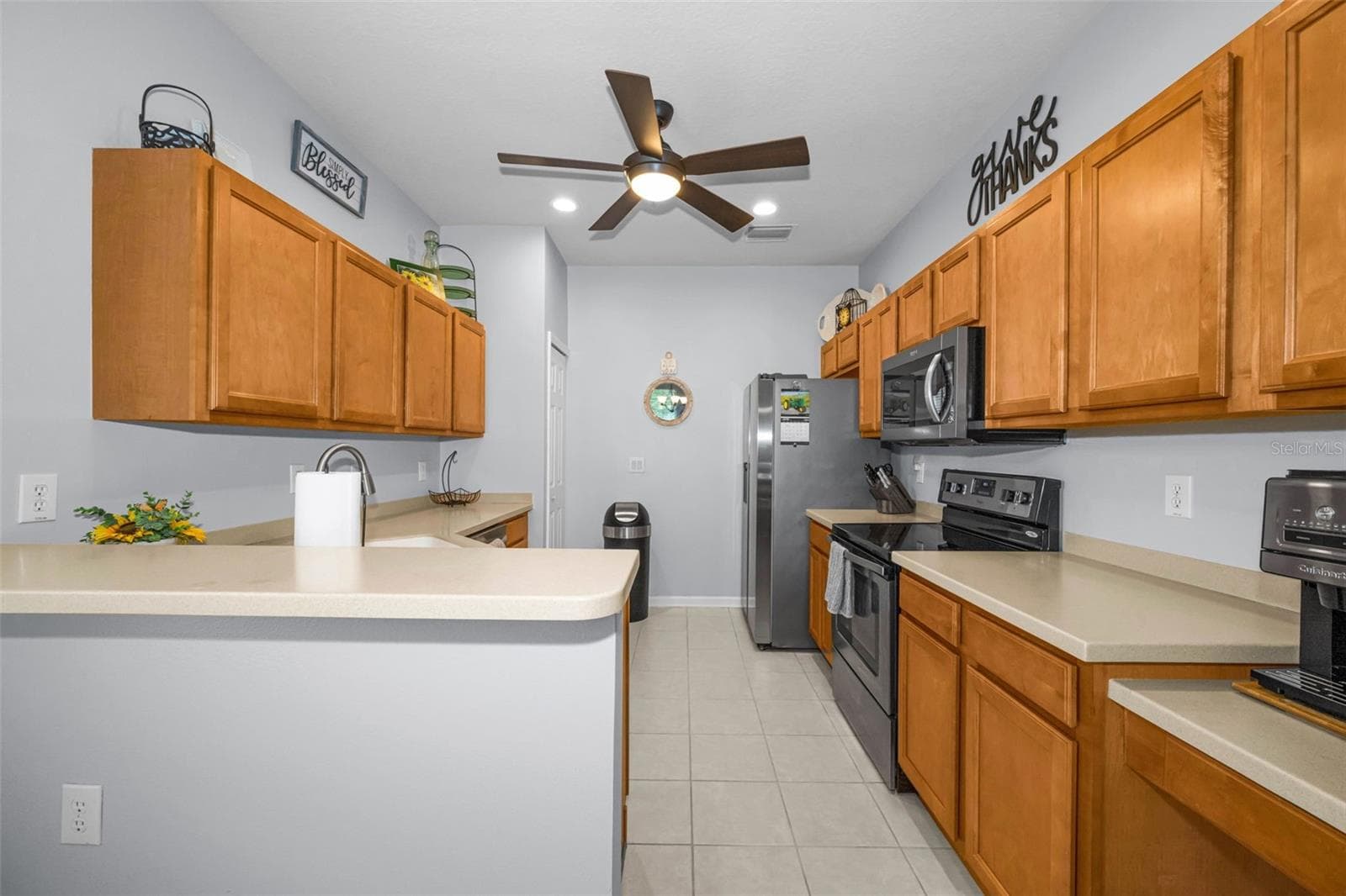 Condominium at 889 LANTERN WAY, CLEARWATER, photo 9 of 25