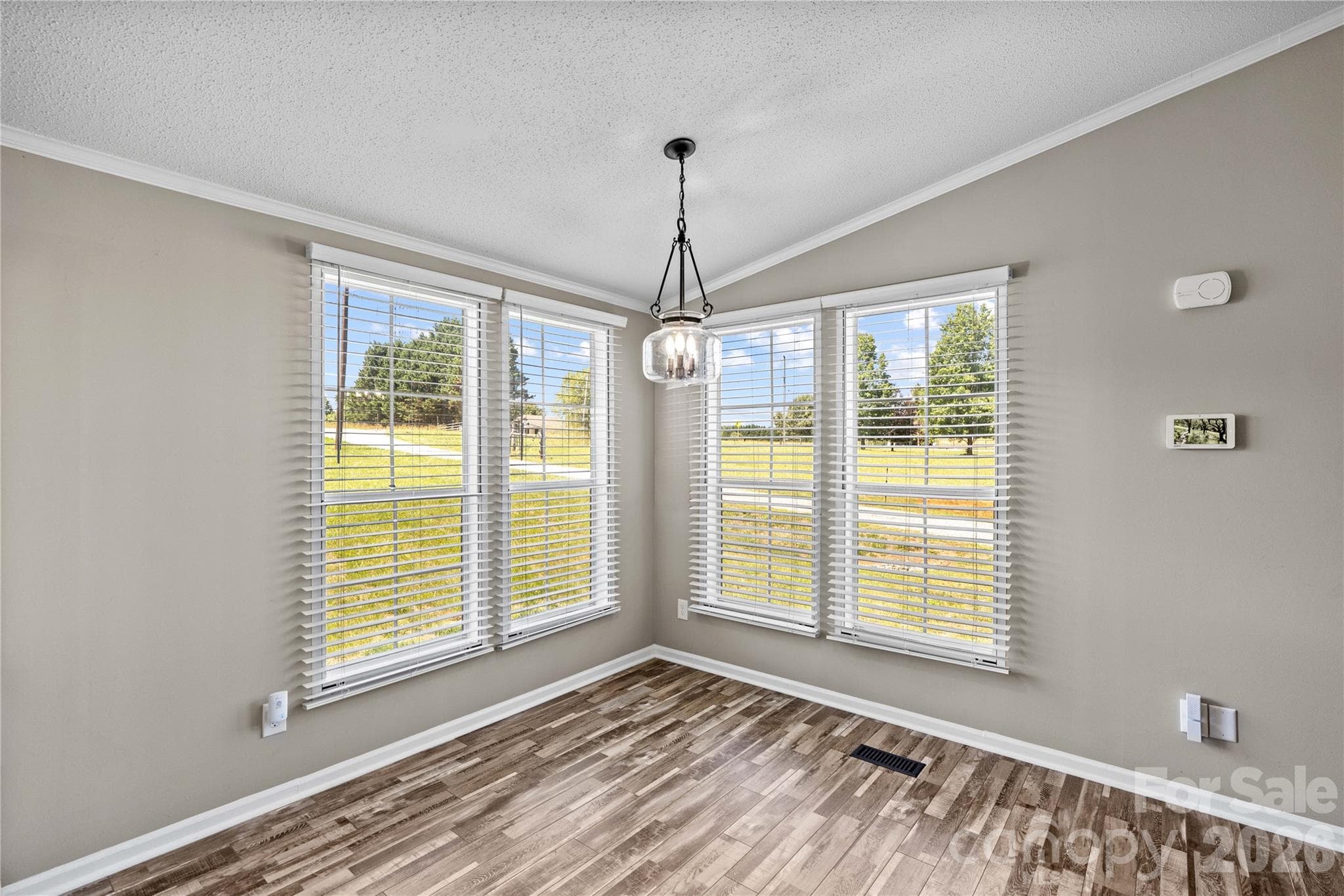 Dining Area - 777 Midway Road, Statesville