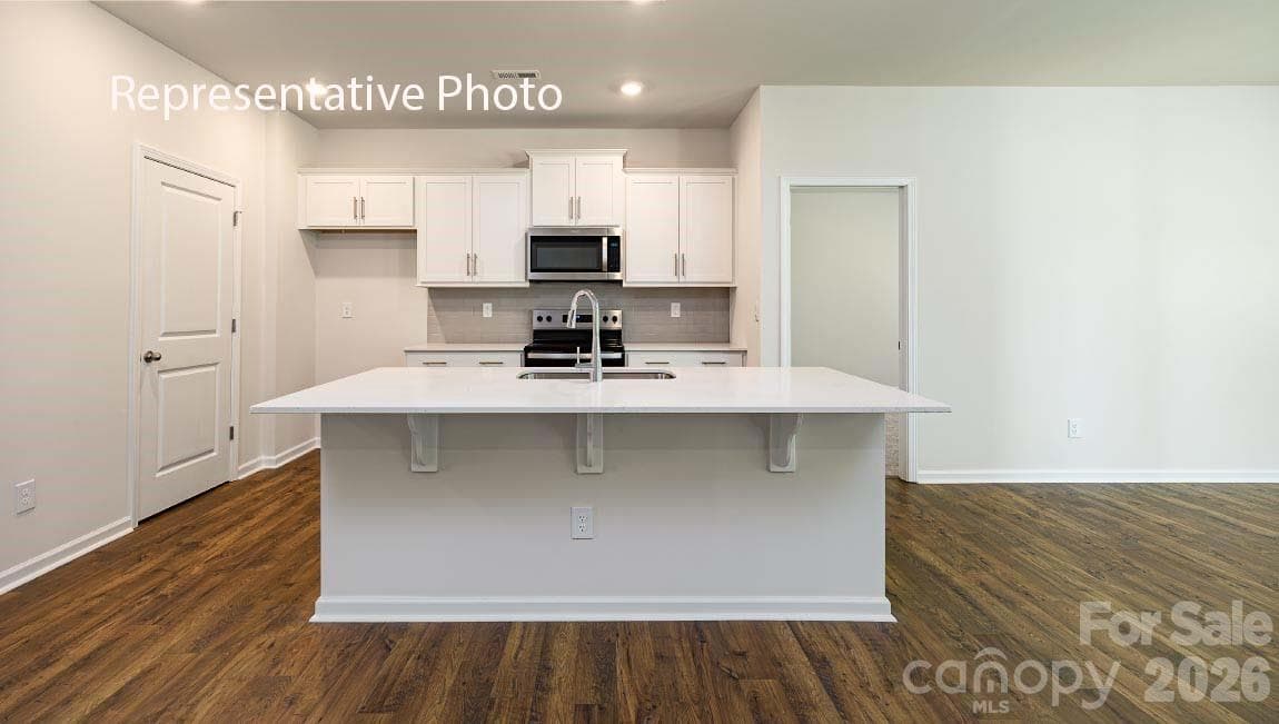 Single Family Residence at Lincolnton, photo 3 of 21