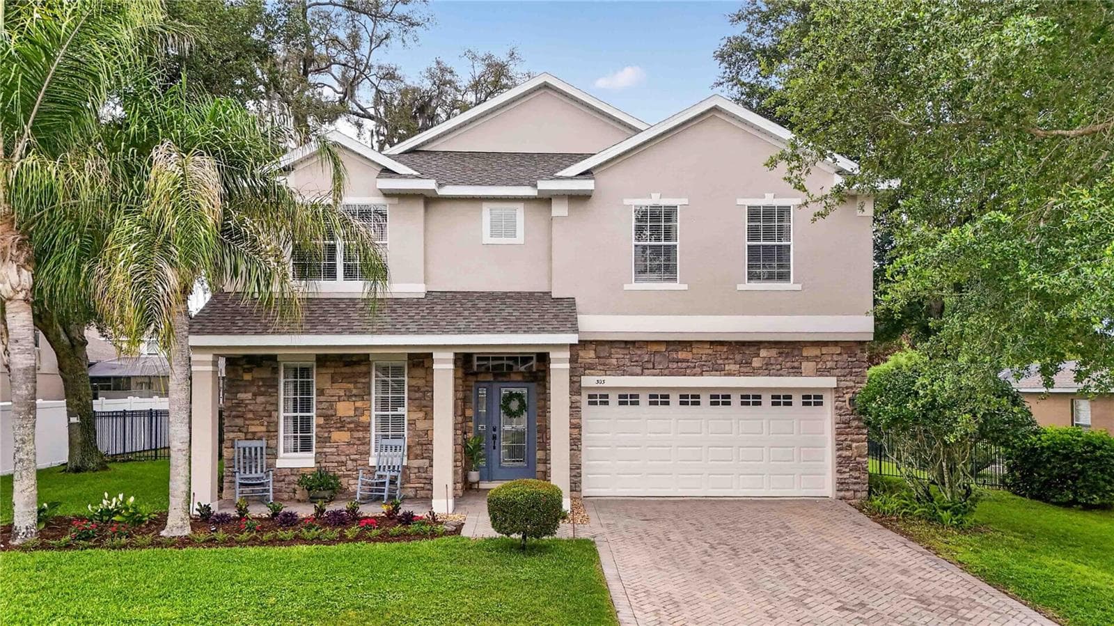303 W BLUE WATER EDGE DR