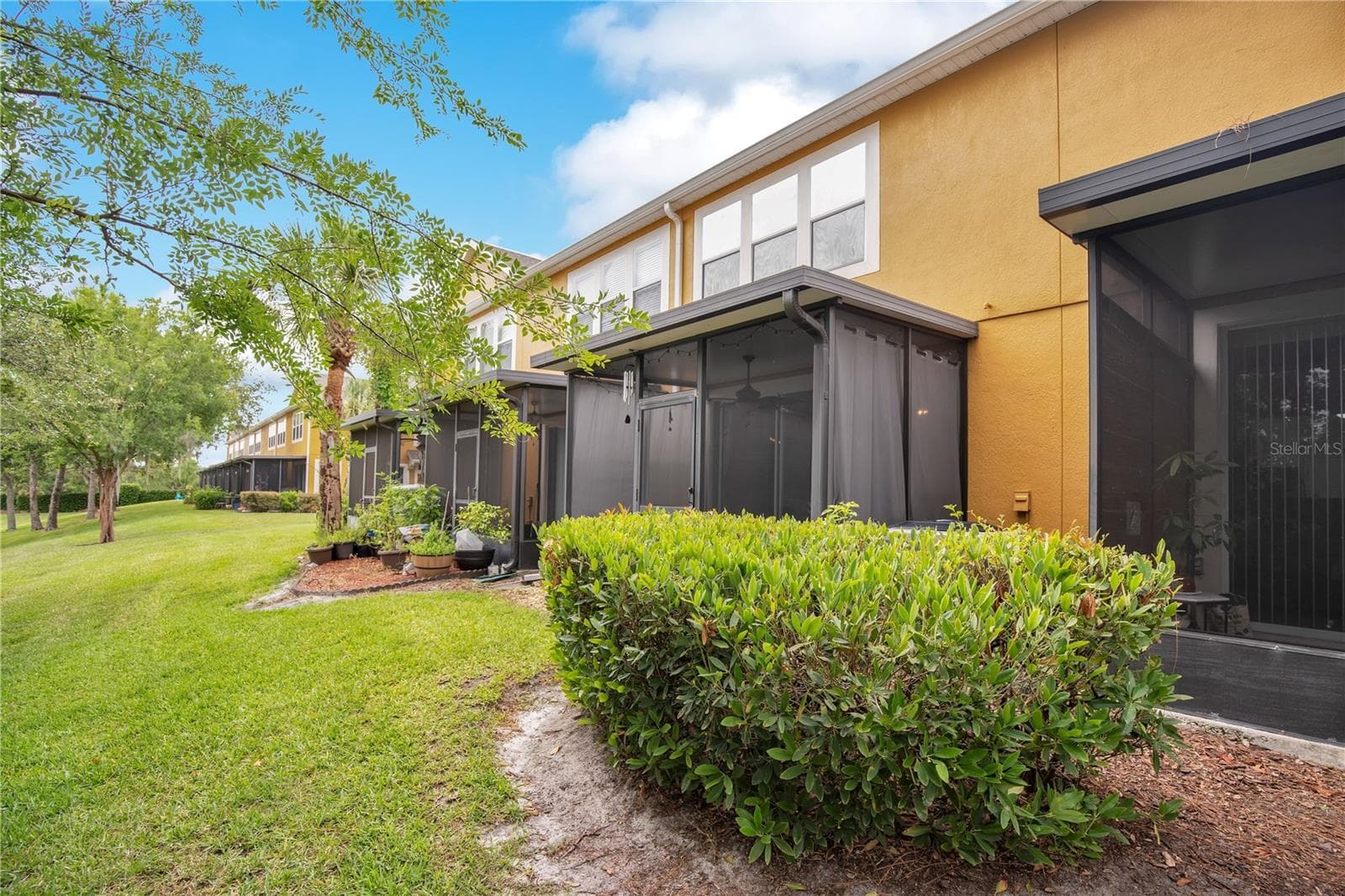 Townhouse at REGENCY OAKS UNIT THREE, SANFORD, photo 7 of 39