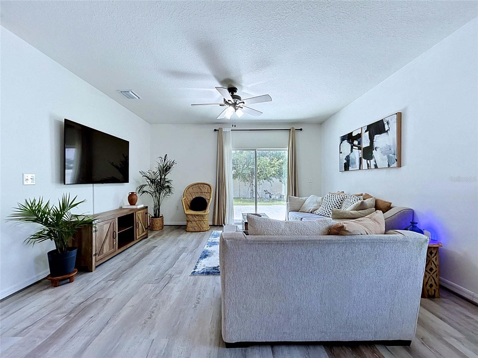Living Room - 16599 SECRET MEADOW DR, ODESSA