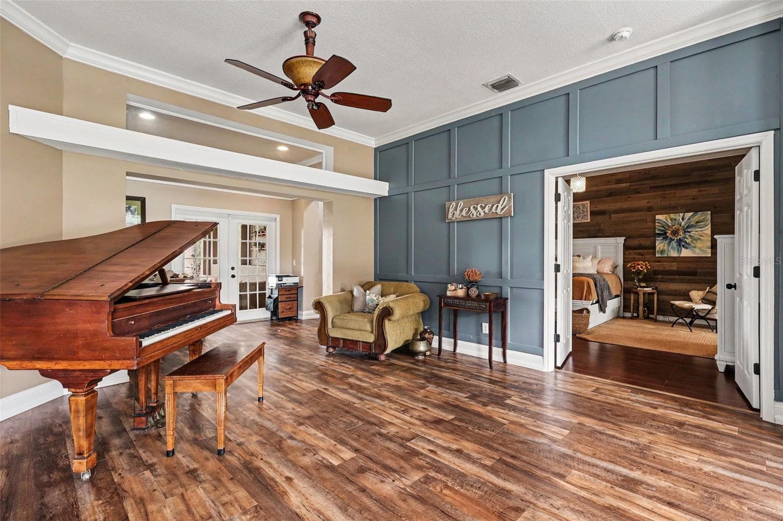 Single Family Residence at 663 SHERIDAN WOODS DR, MELBOURNE, photo 8 of 30