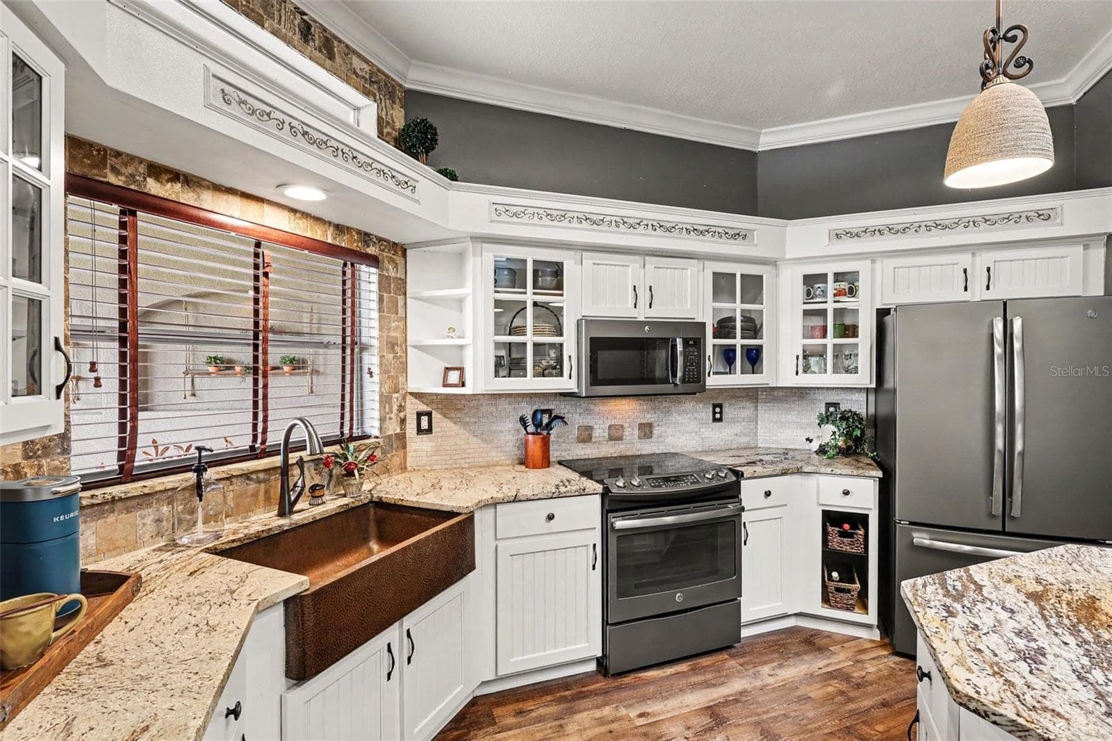 Single Family Residence at 663 SHERIDAN WOODS DR, MELBOURNE, photo 12 of 30