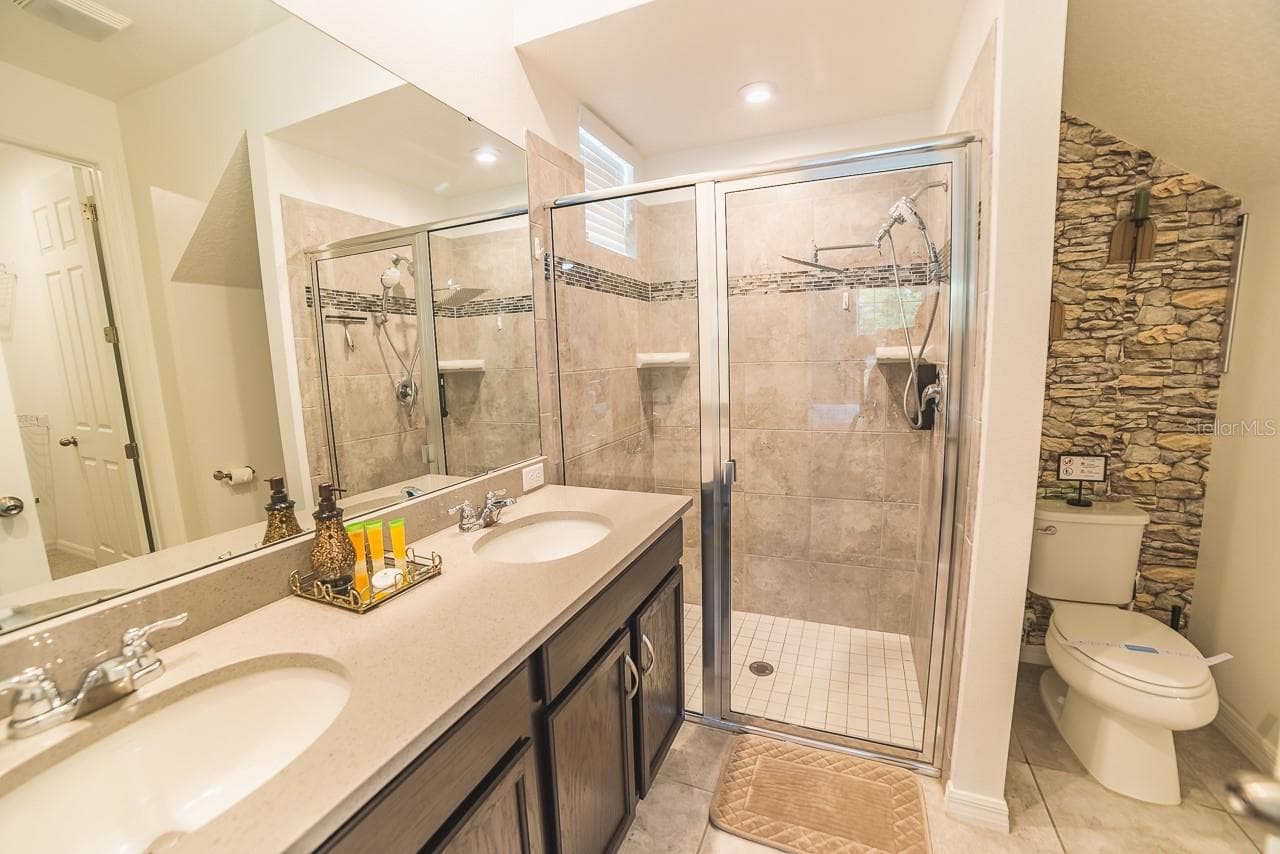 Townhouse at 8974 AMELIA DOWNS TRL, KISSIMMEE, photo 13 of 65