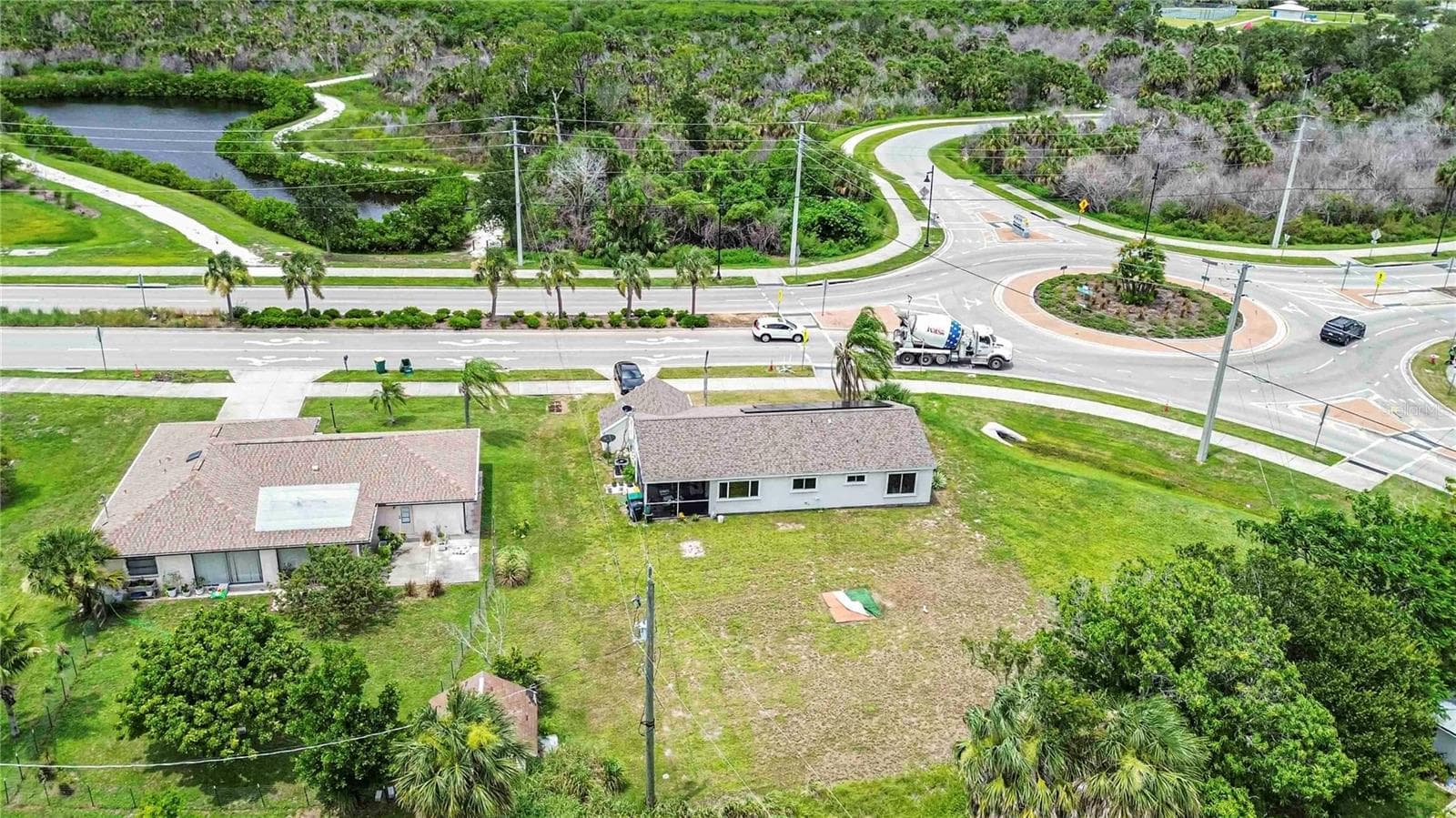 Single Family Residence at 20550 EDGEWATER DR, PORT CHARLOTTE, photo 31 of 36