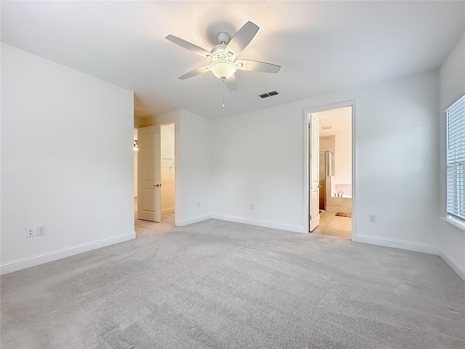 Single Family Residence at 2183 RAGLAN CIR, ORMOND BEACH, photo 23 of 65
